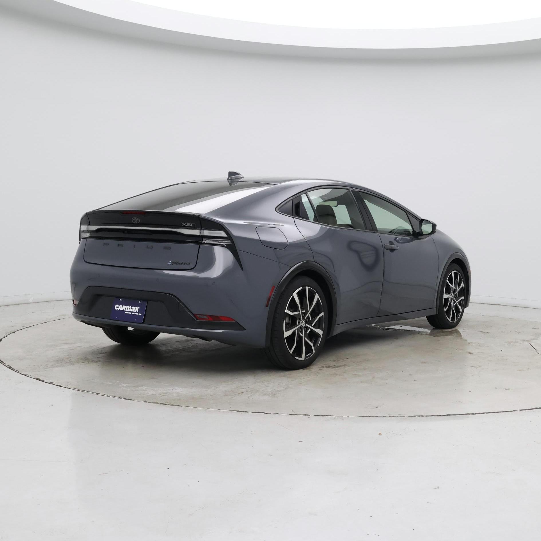 Thumbnail: 2024 Toyota Prius Prime - 8