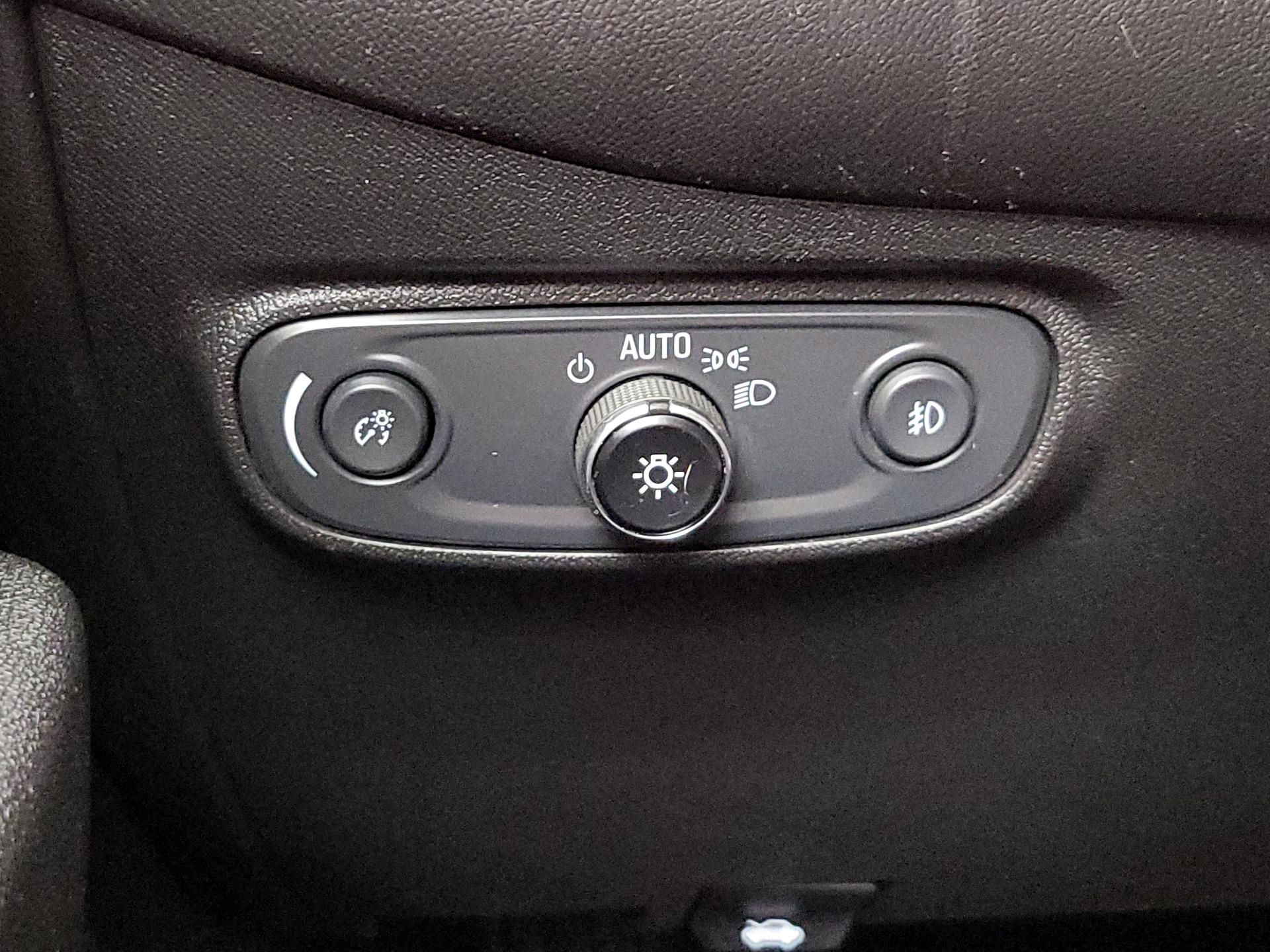 Thumbnail: 2021 Chevrolet Equinox - 13