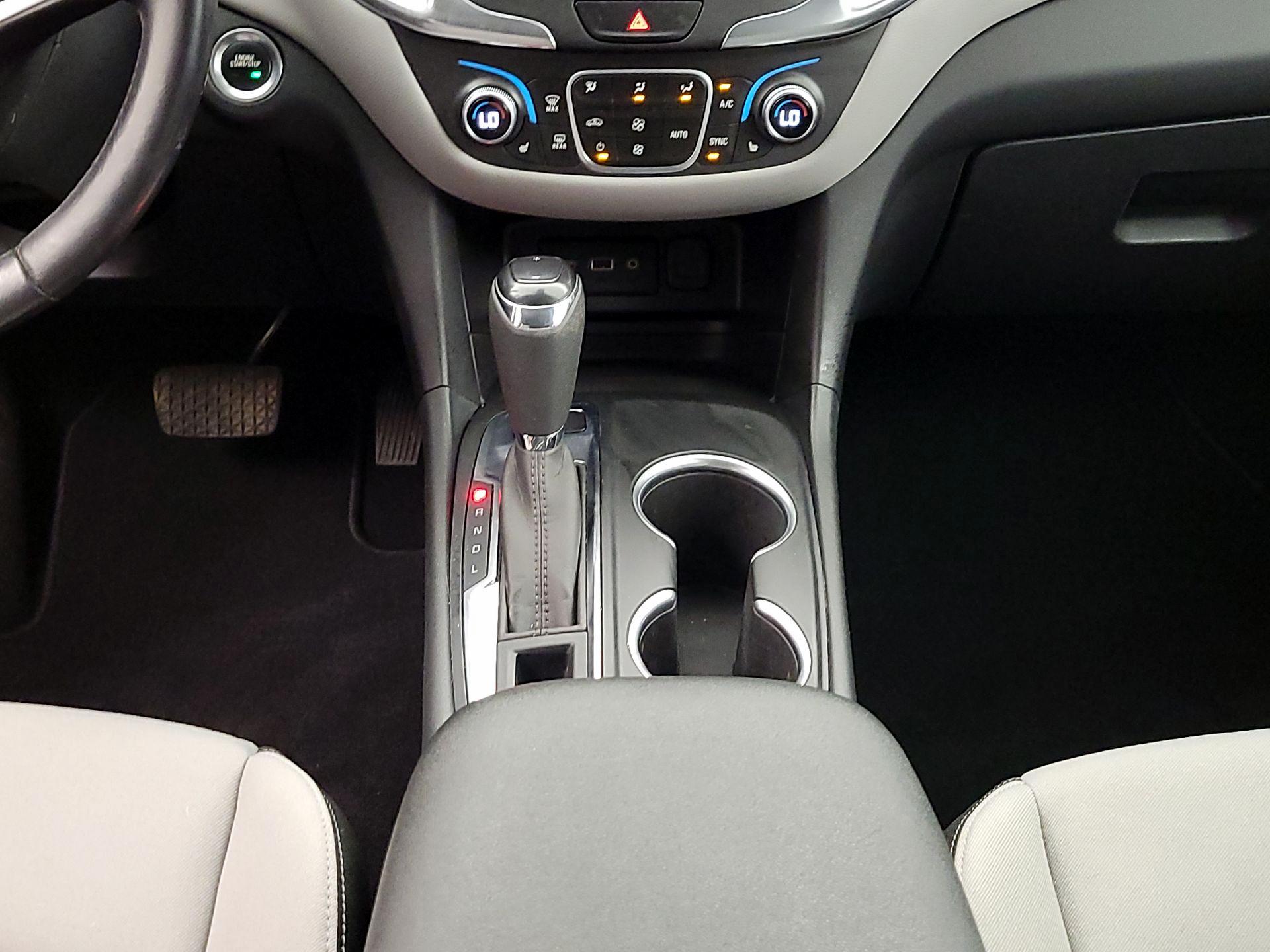 Thumbnail: 2021 Chevrolet Equinox - 17