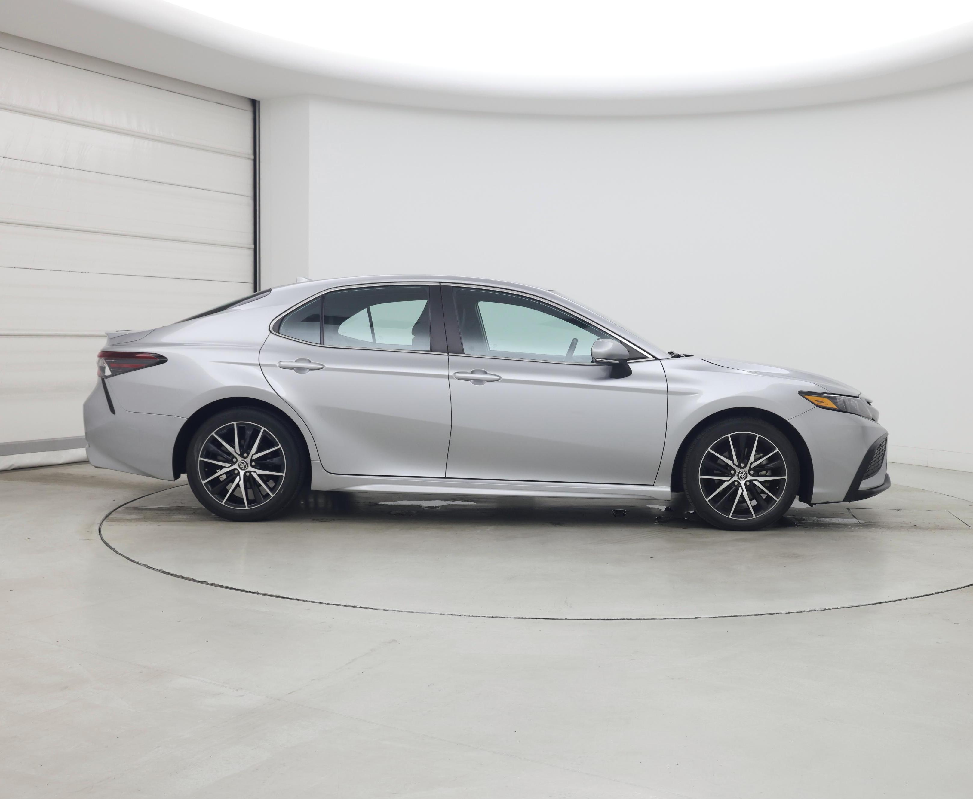 Thumbnail: 2023 Toyota Camry - 7