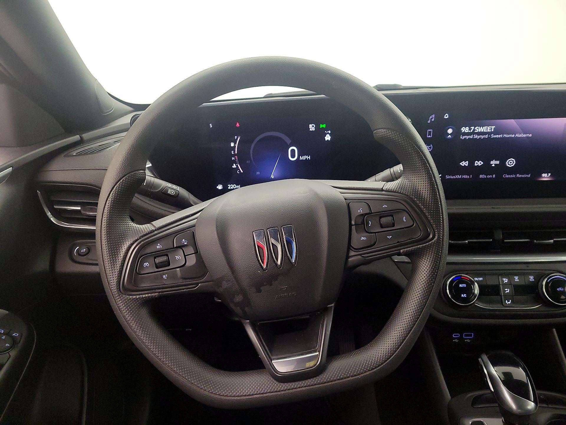 Thumbnail: 2024 Buick Envista - 10