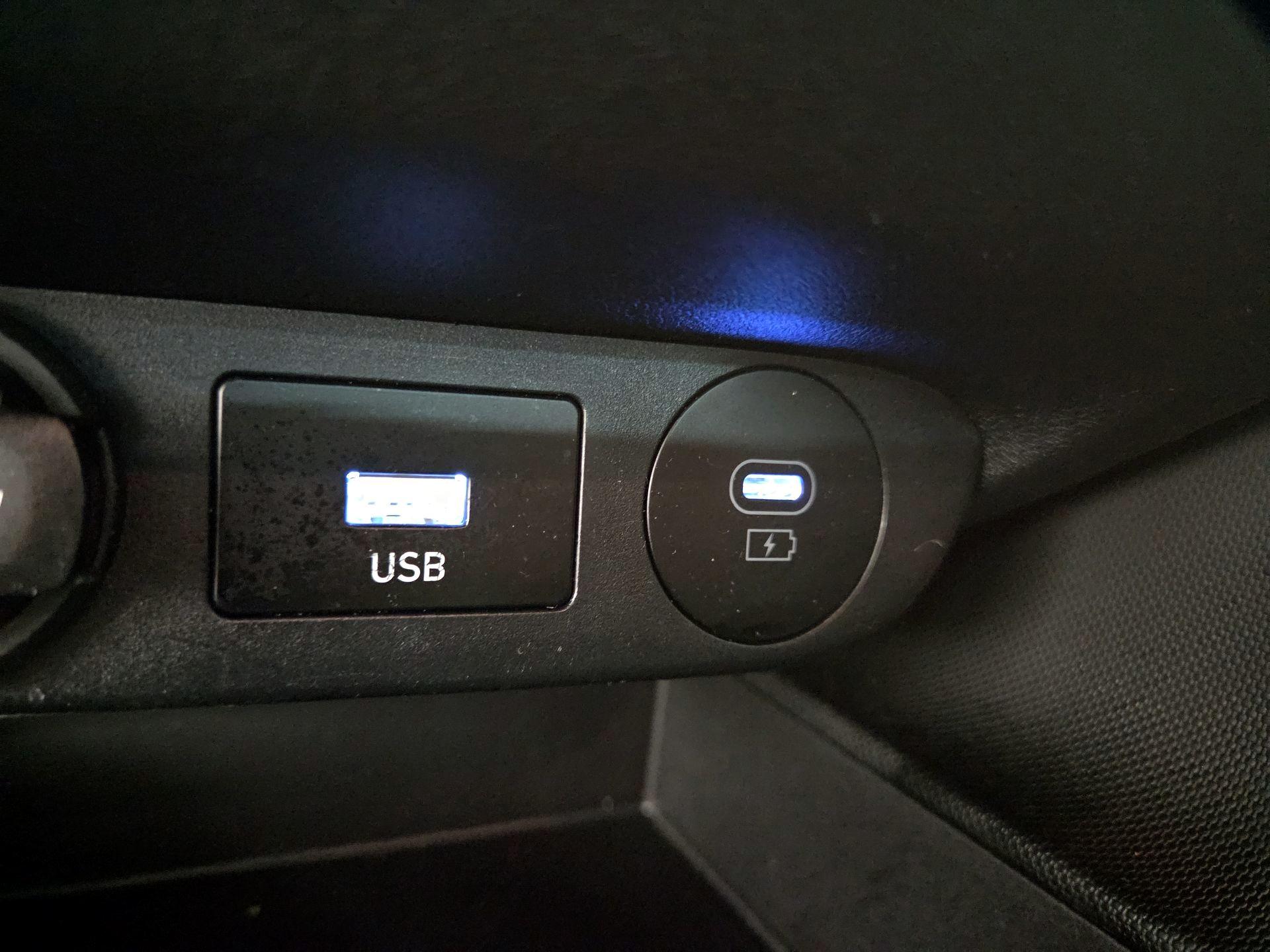 Thumbnail: 2025 Hyundai Elantra - 18