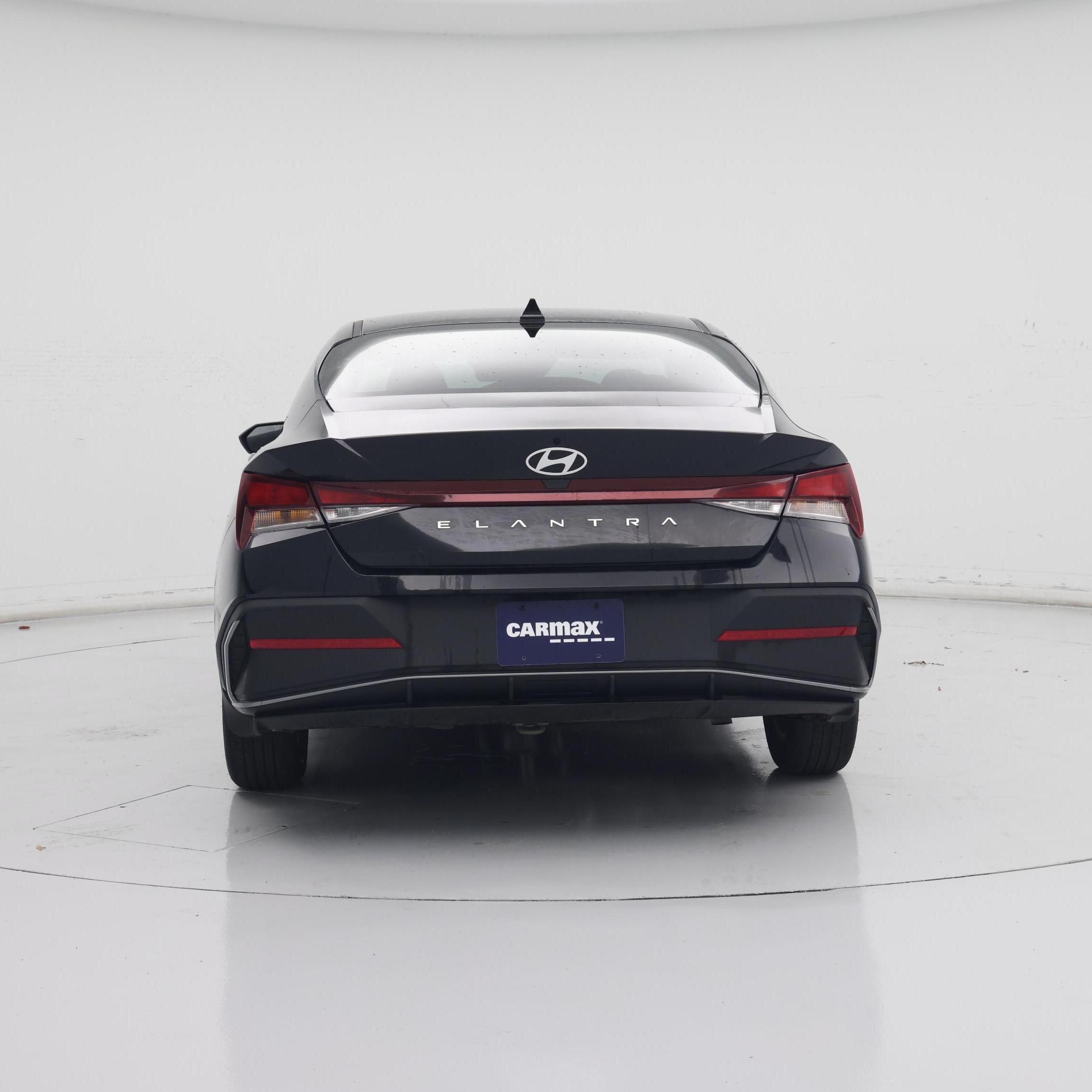 Thumbnail: 2025 Hyundai Elantra - 6