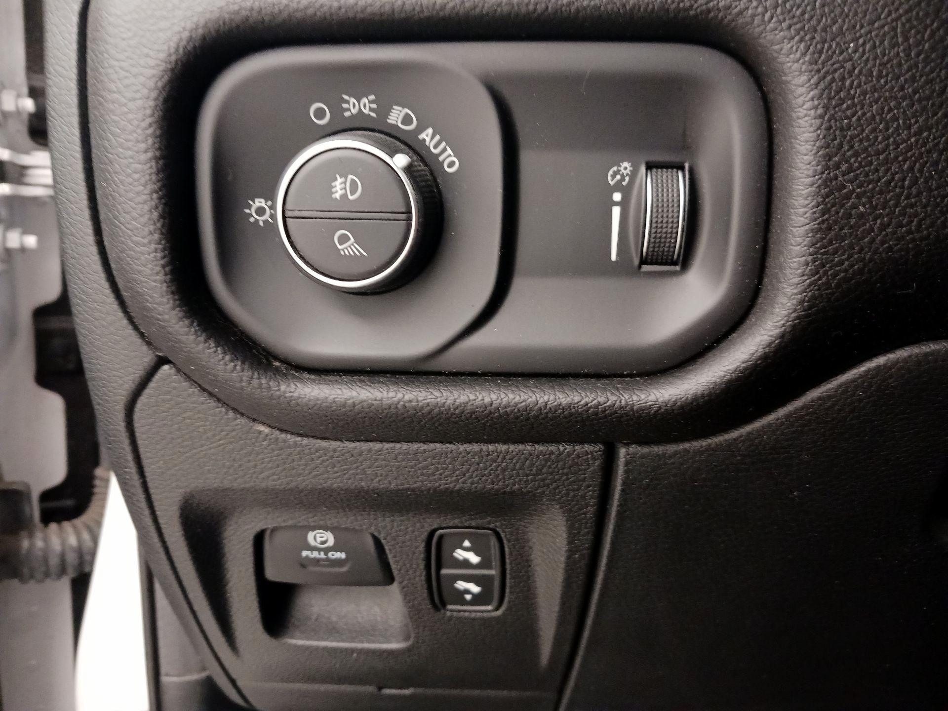 Thumbnail: 2023 RAM 1500 - 13