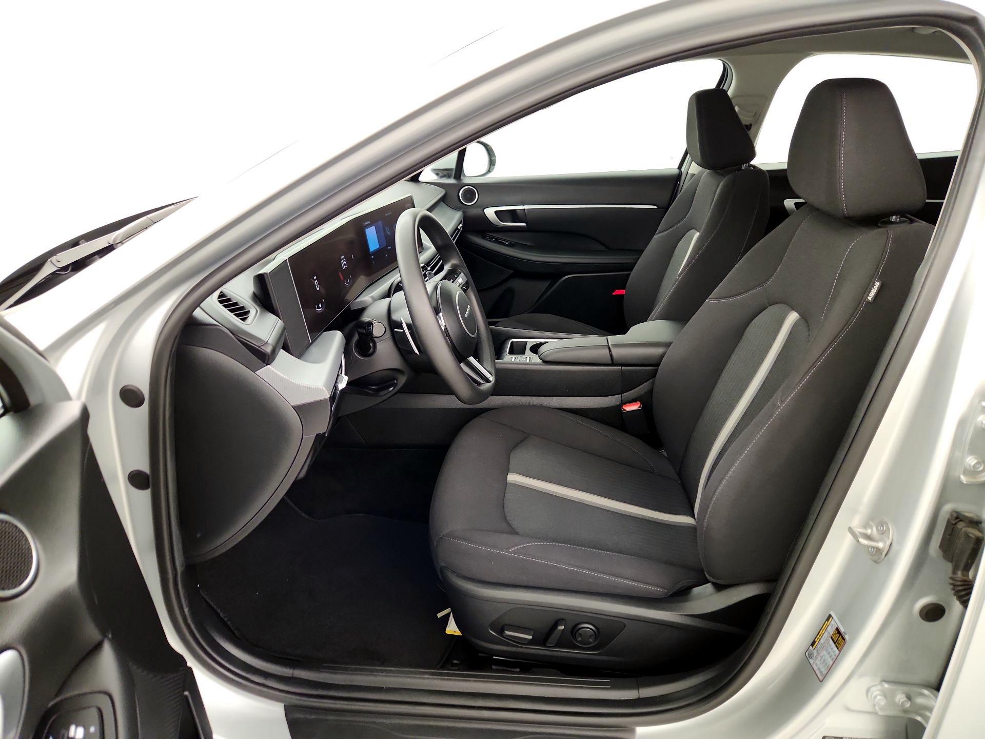 Thumbnail: 2025 Hyundai Sonata - 11