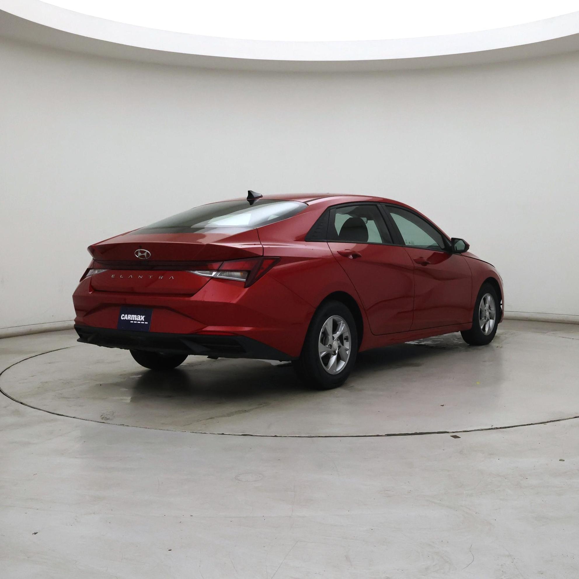 Thumbnail: 2021 Hyundai Elantra - 8