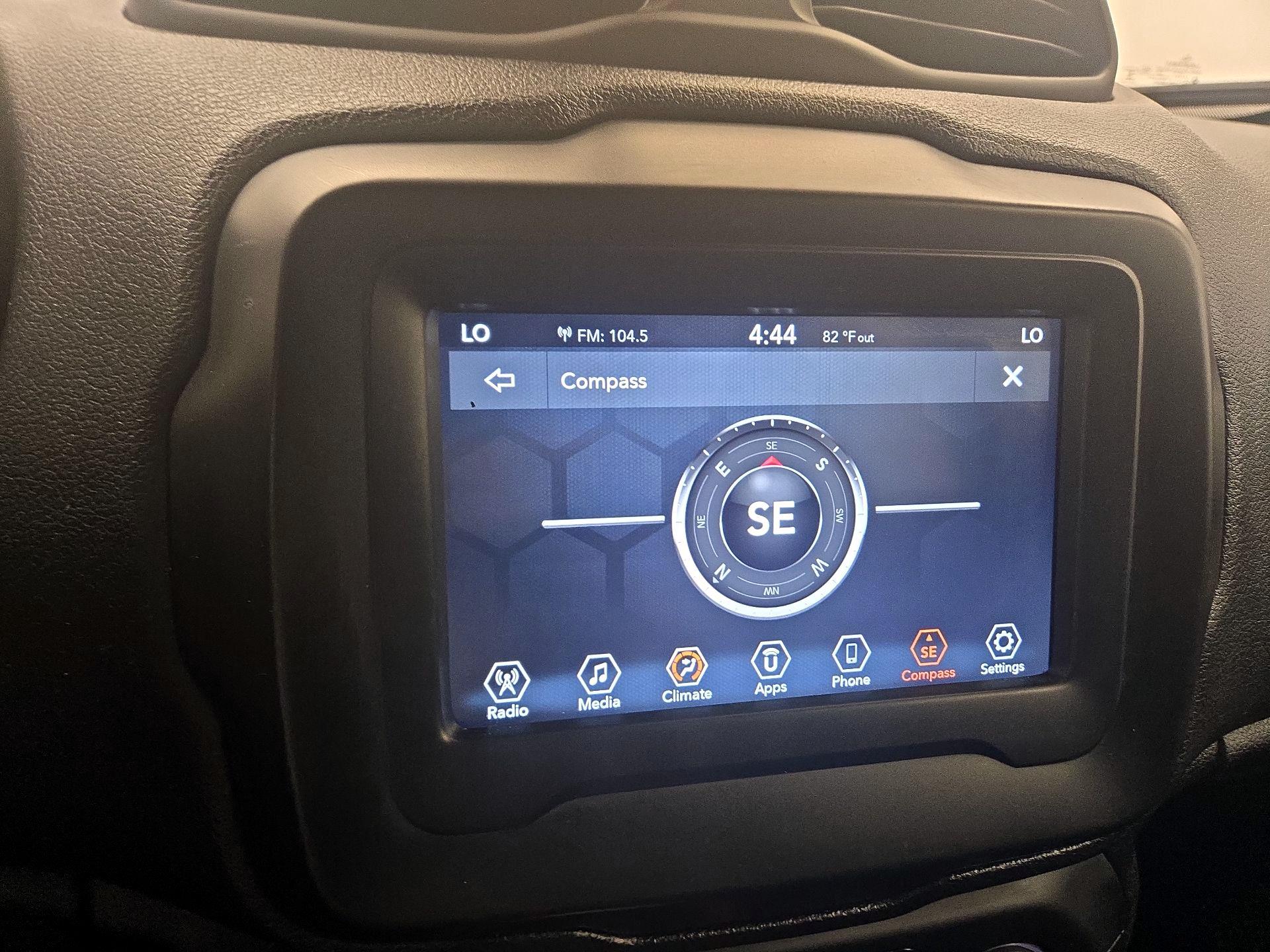 Thumbnail: 2021 Jeep Renegade - 14