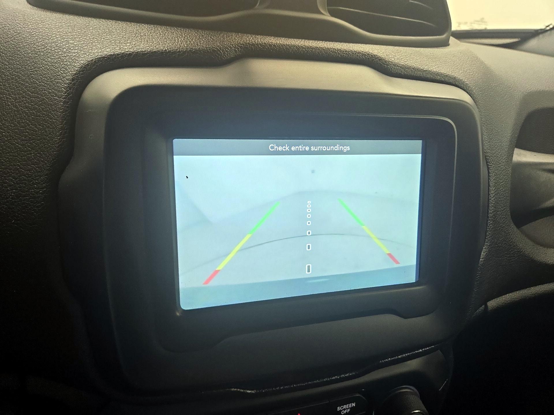 Thumbnail: 2021 Jeep Renegade - 15