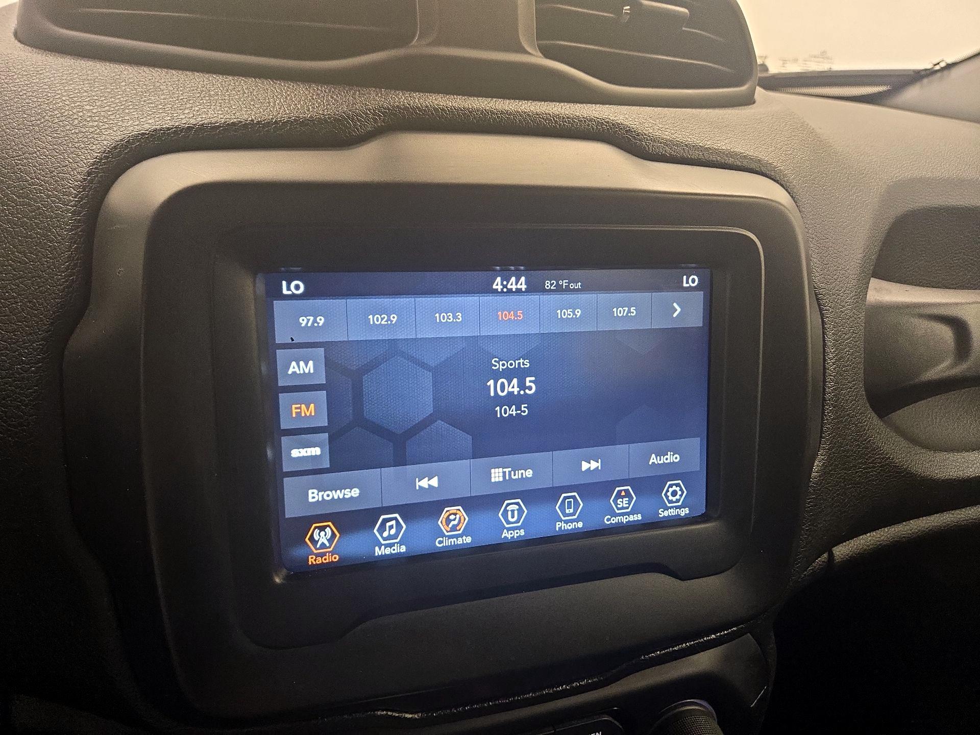 Thumbnail: 2021 Jeep Renegade - 16