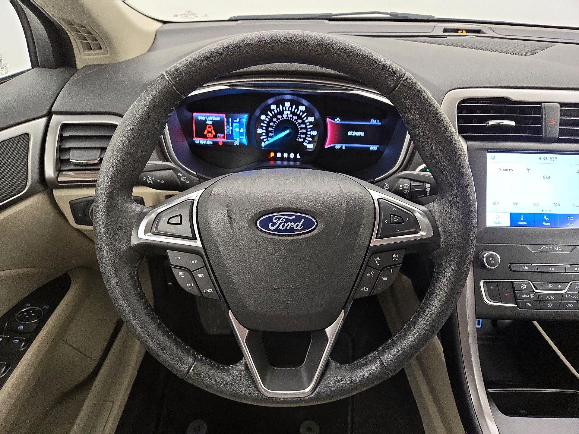 Thumbnail: 2020 Ford Fusion - 10