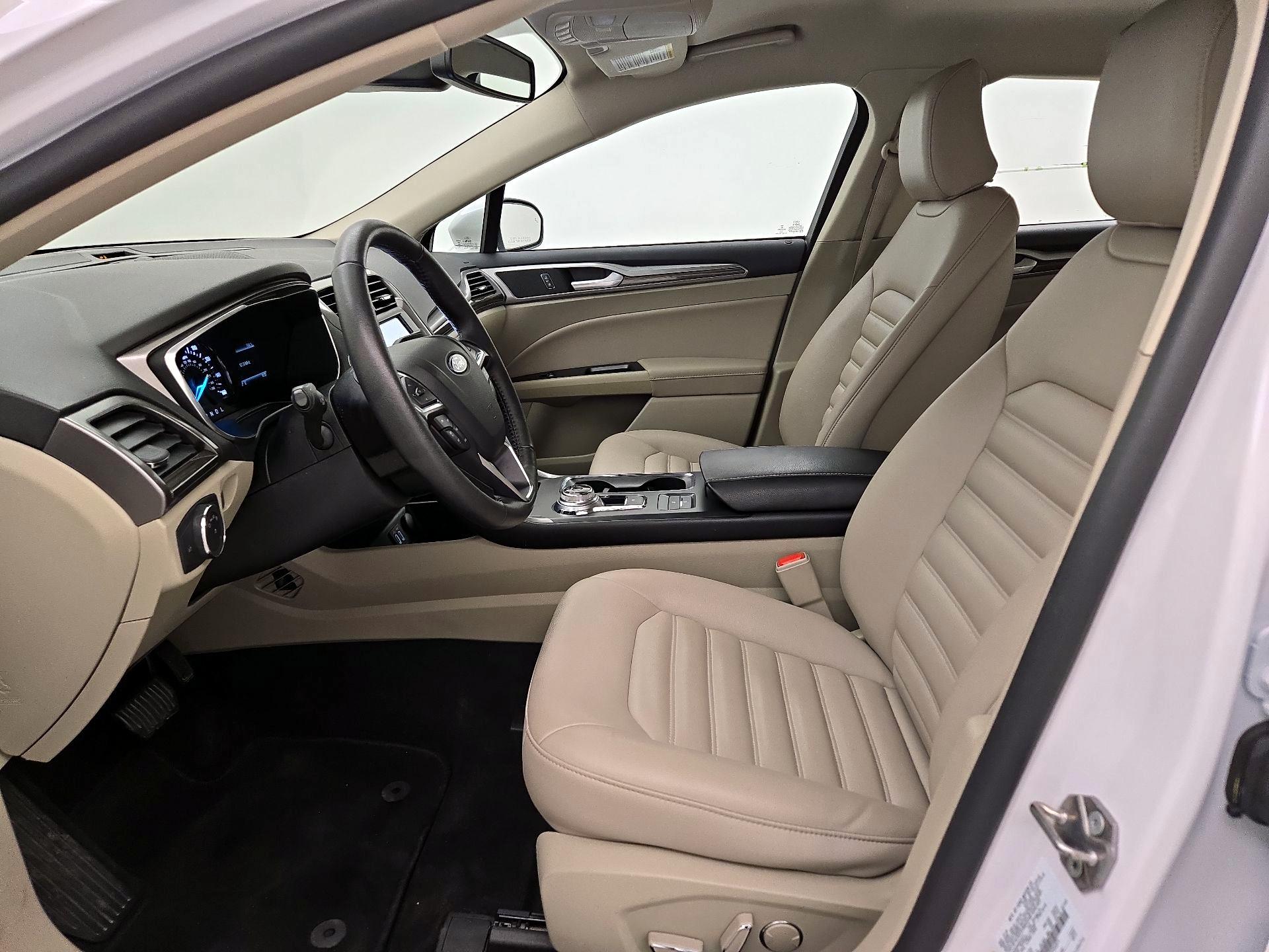 Thumbnail: 2020 Ford Fusion - 11