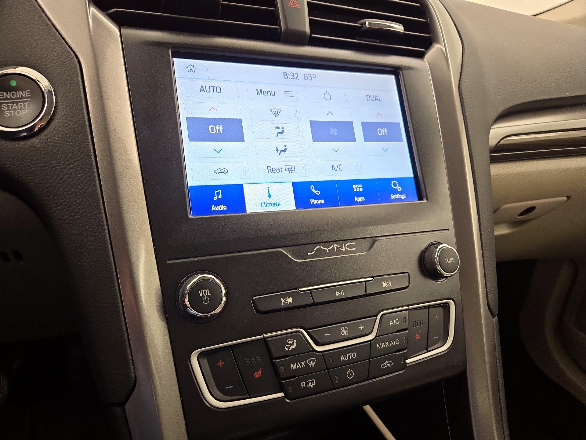 Thumbnail: 2020 Ford Fusion - 16