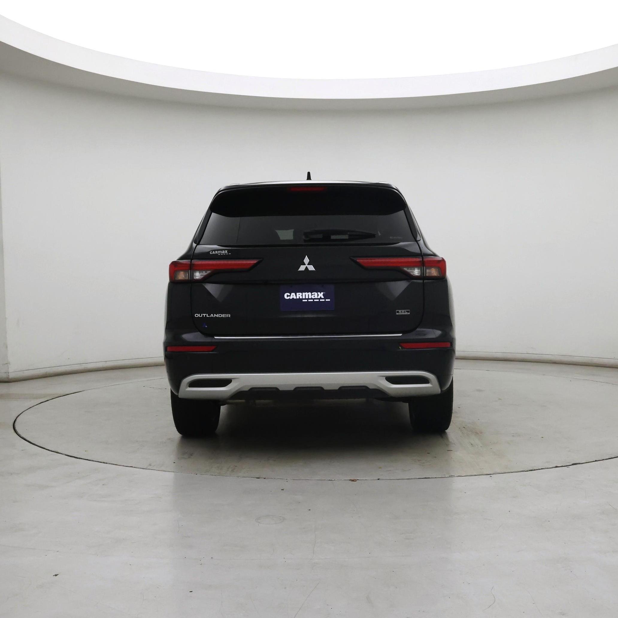 Thumbnail: 2022 Mitsubishi Outlander - 6