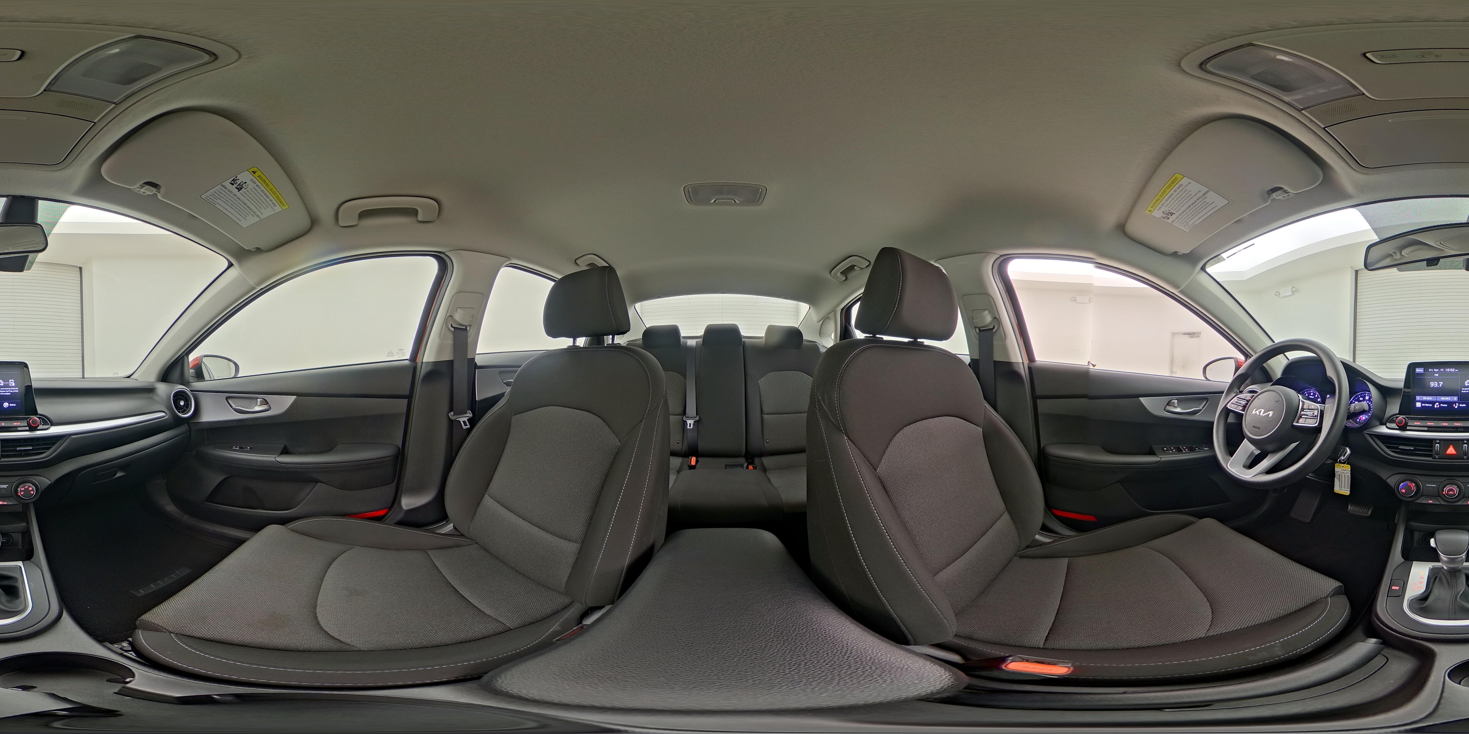 2023 Kia Forte LXS - Photo 23