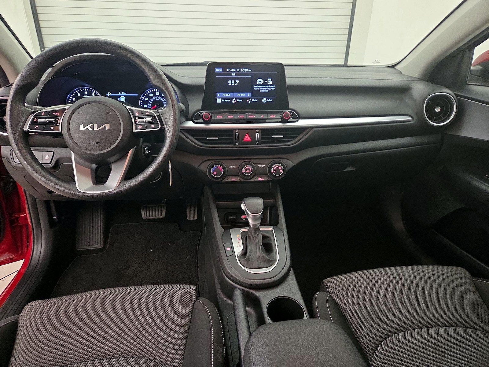 2023 Kia Forte LXS - Photo 10