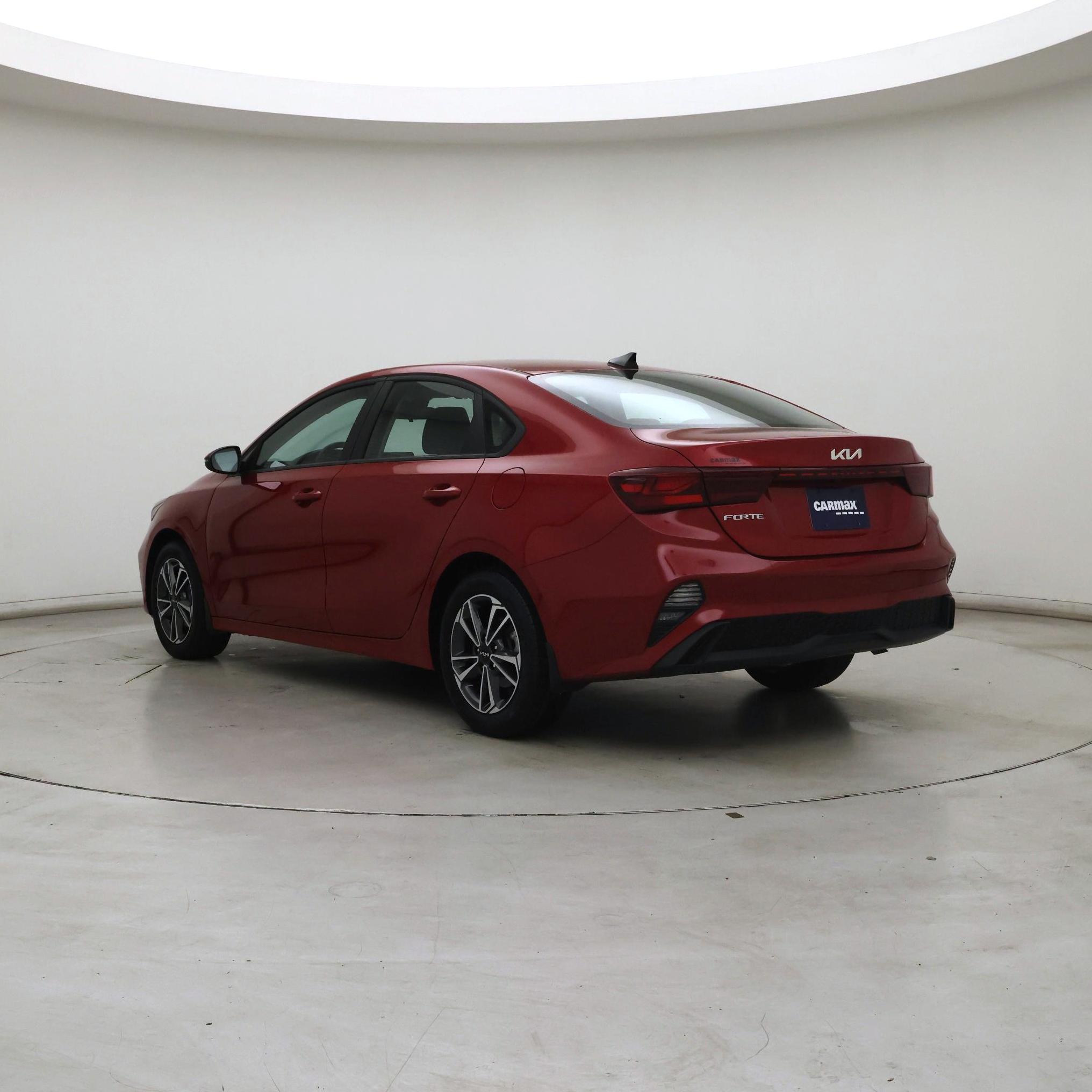 Thumbnail: 2023 Kia Forte - 2