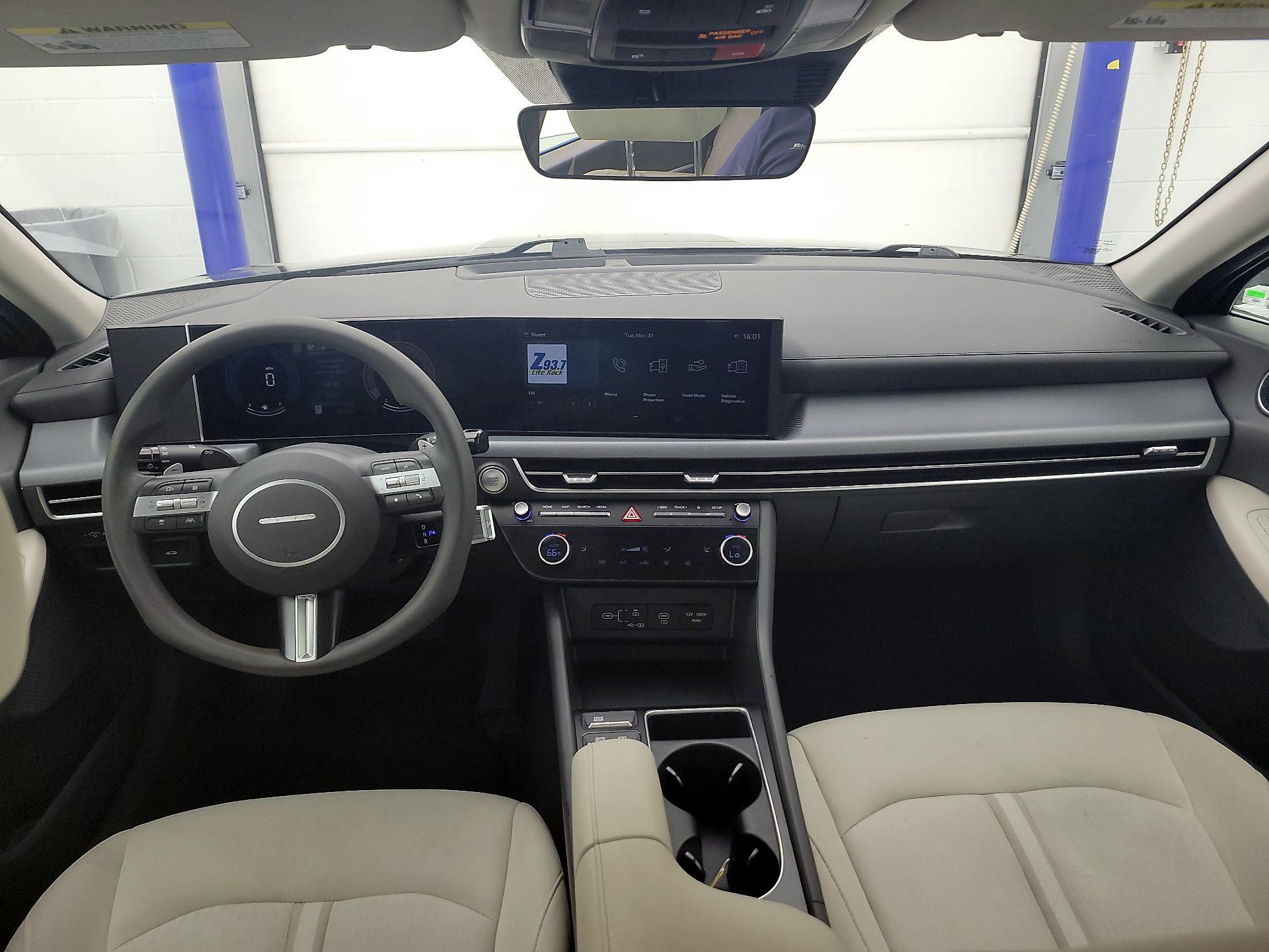 Thumbnail: 2025 Hyundai Sonata - 9