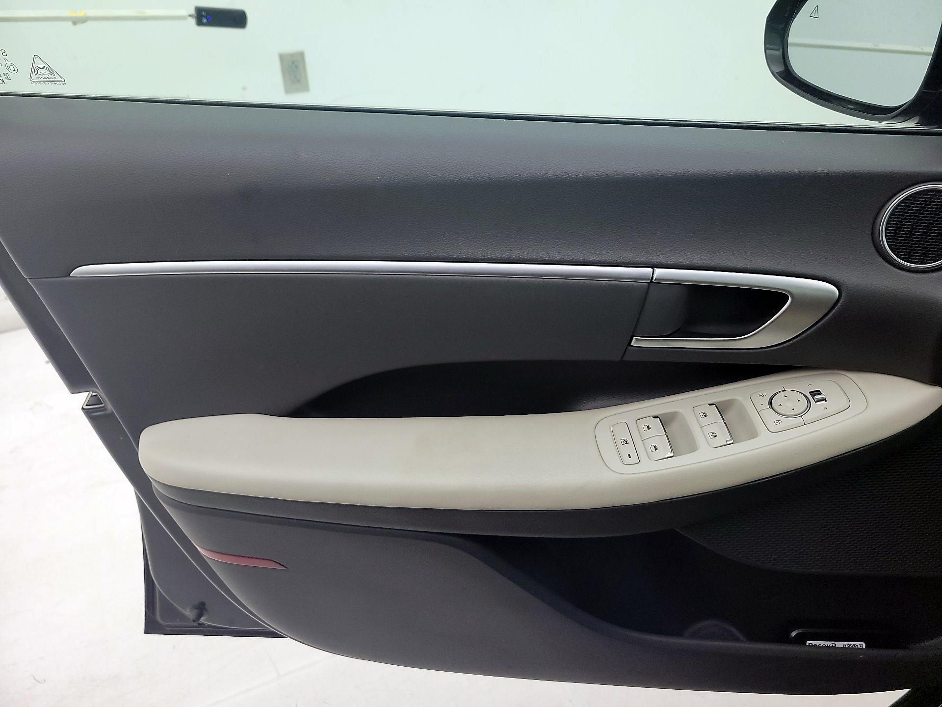 Thumbnail: 2025 Hyundai Sonata - 12