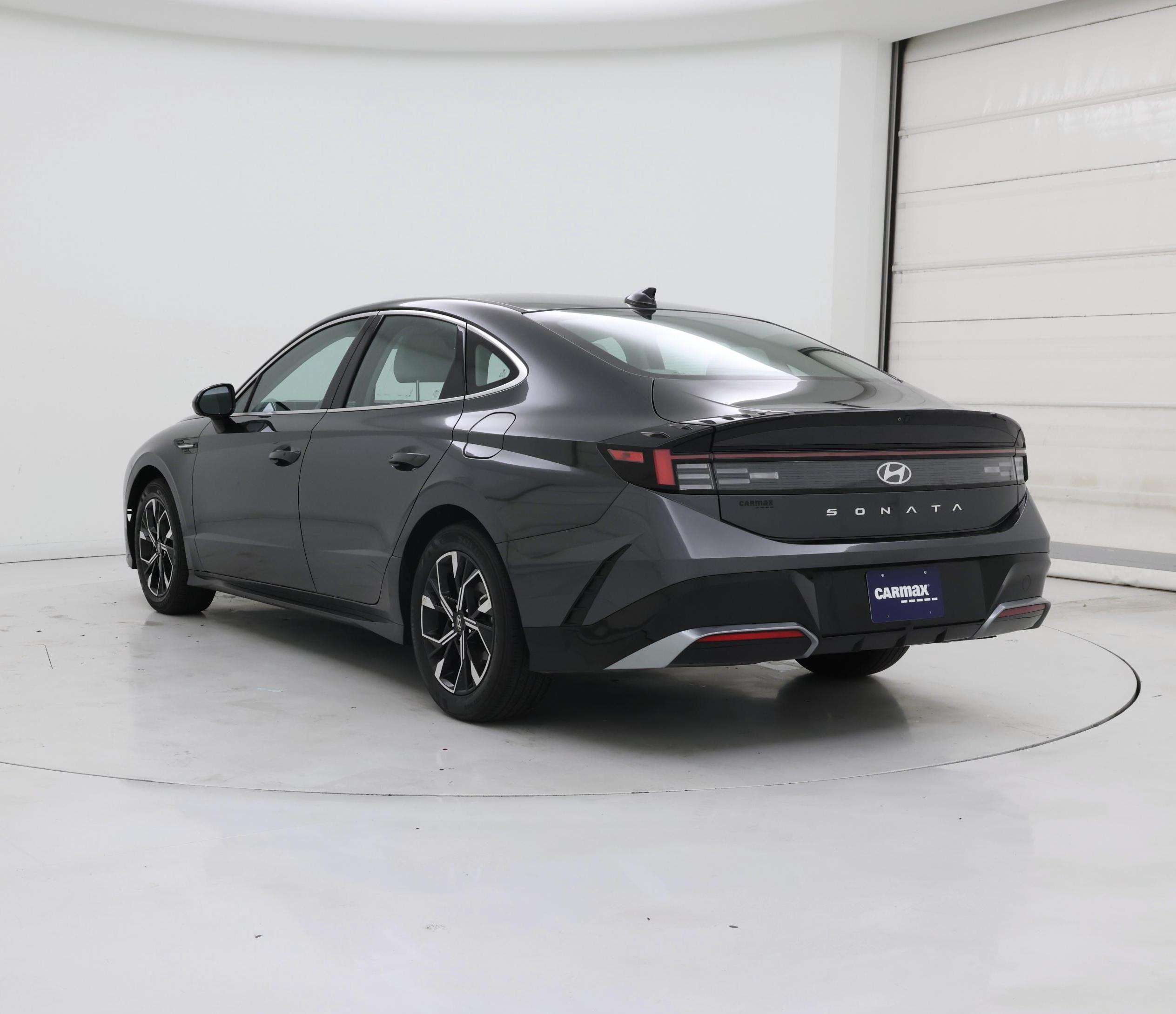 Thumbnail: 2025 Hyundai Sonata - 2