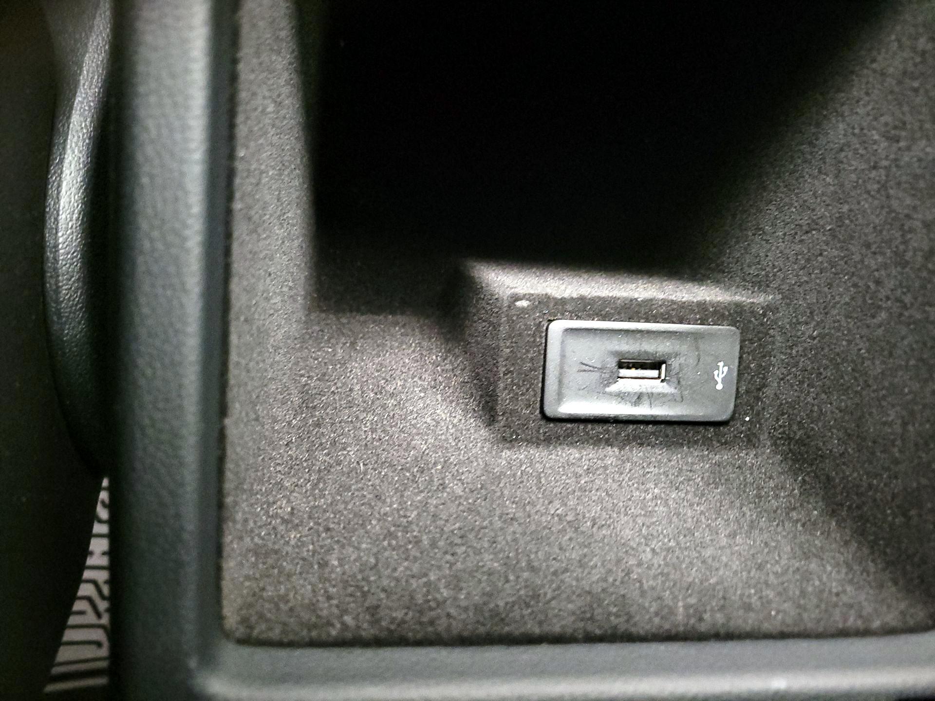 Thumbnail: 2020 Volkswagen Arteon - 18