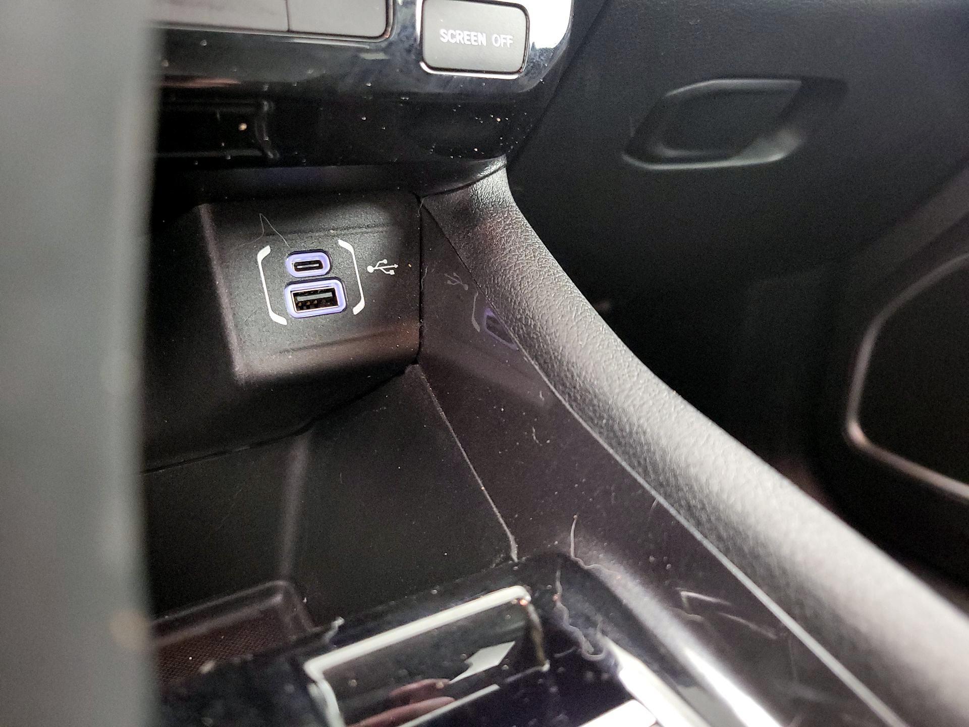 Thumbnail: 2022 Jeep Compass - 18