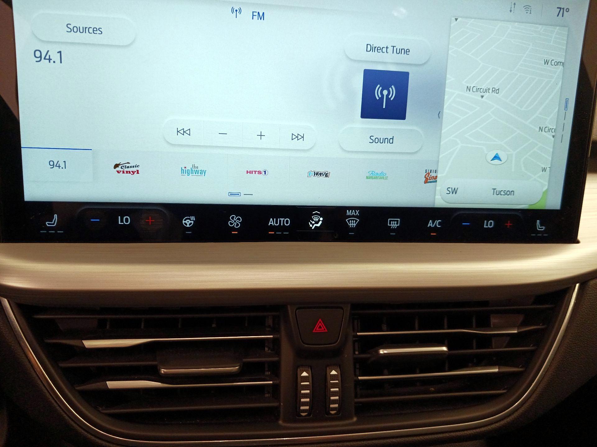 Thumbnail: 2024 Ford Escape - 17