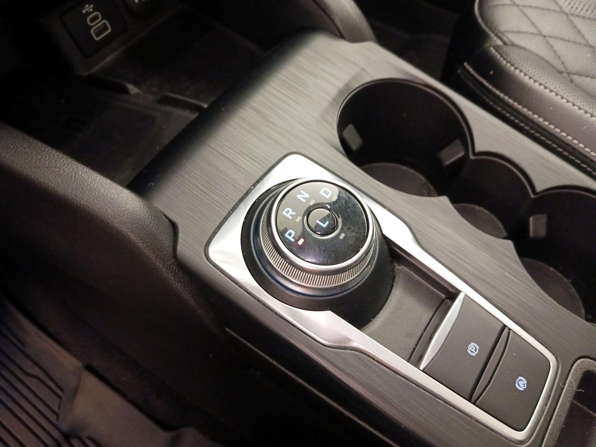 Thumbnail: 2024 Ford Escape - 18