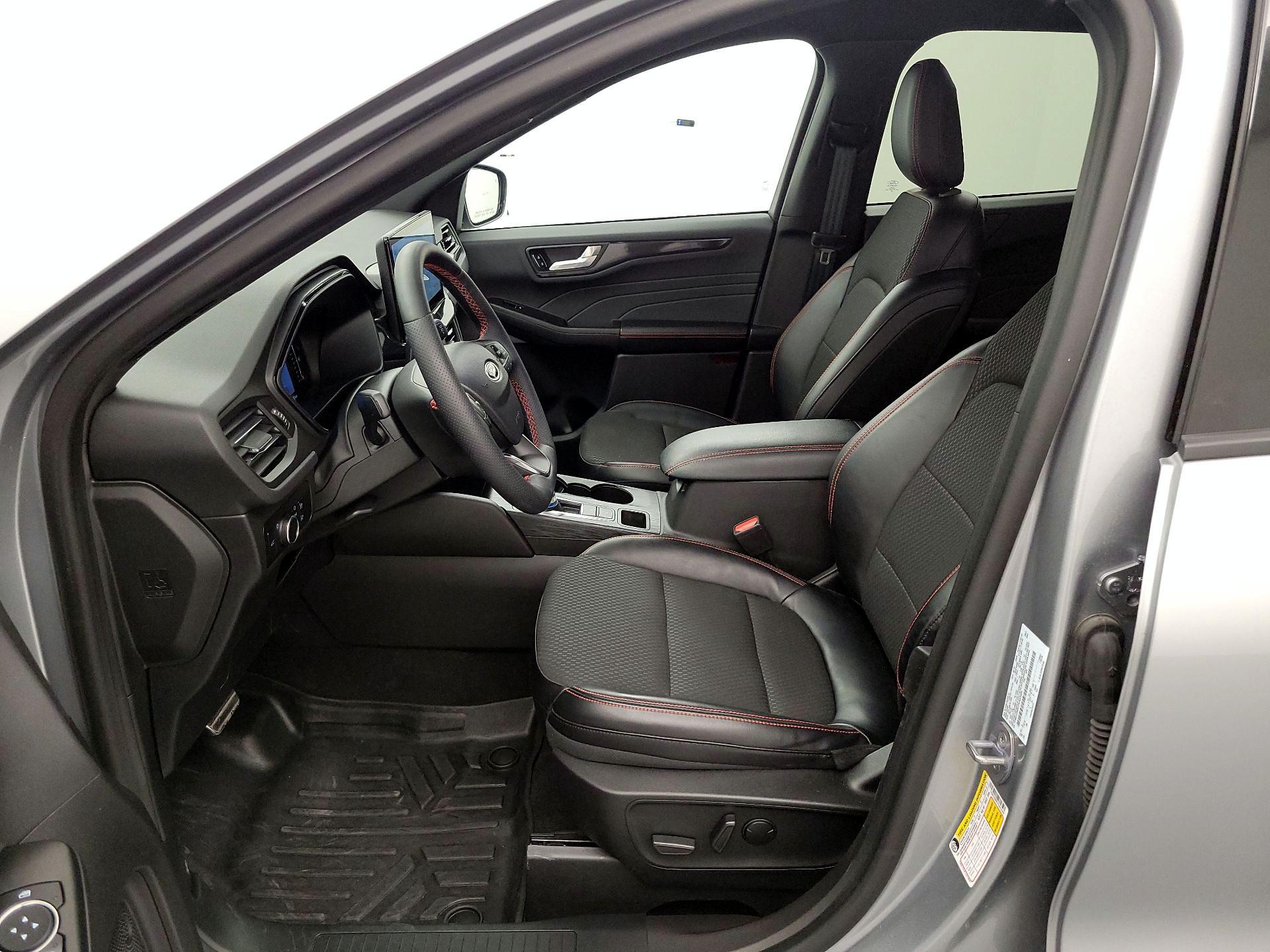 Thumbnail: 2023 Ford Escape - 11