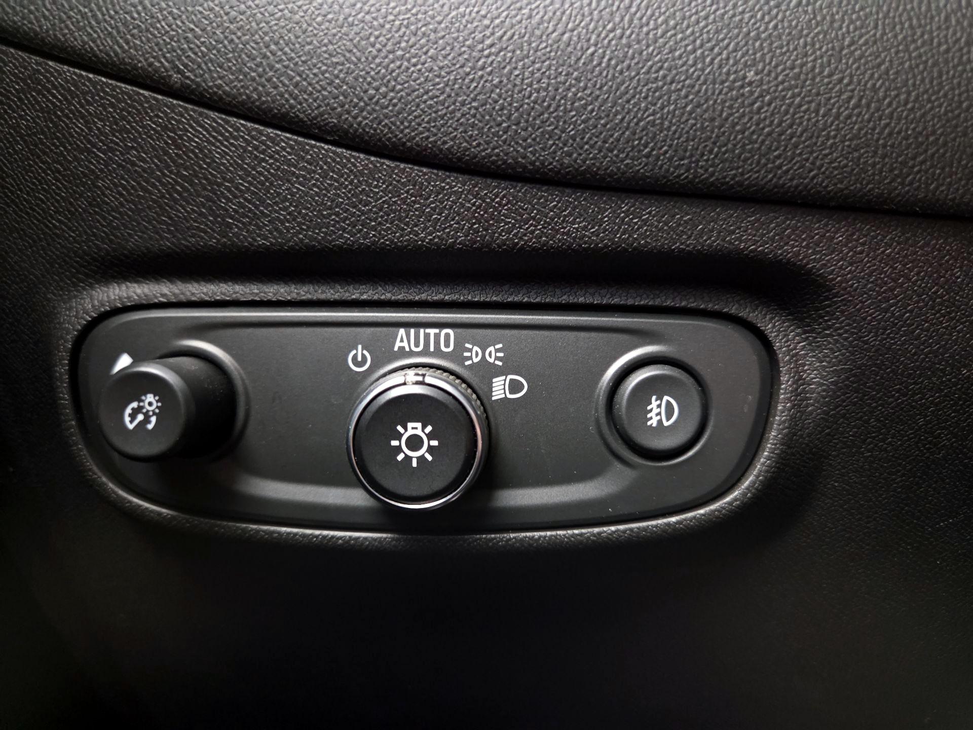 Thumbnail: 2021 Chevrolet Equinox - 13