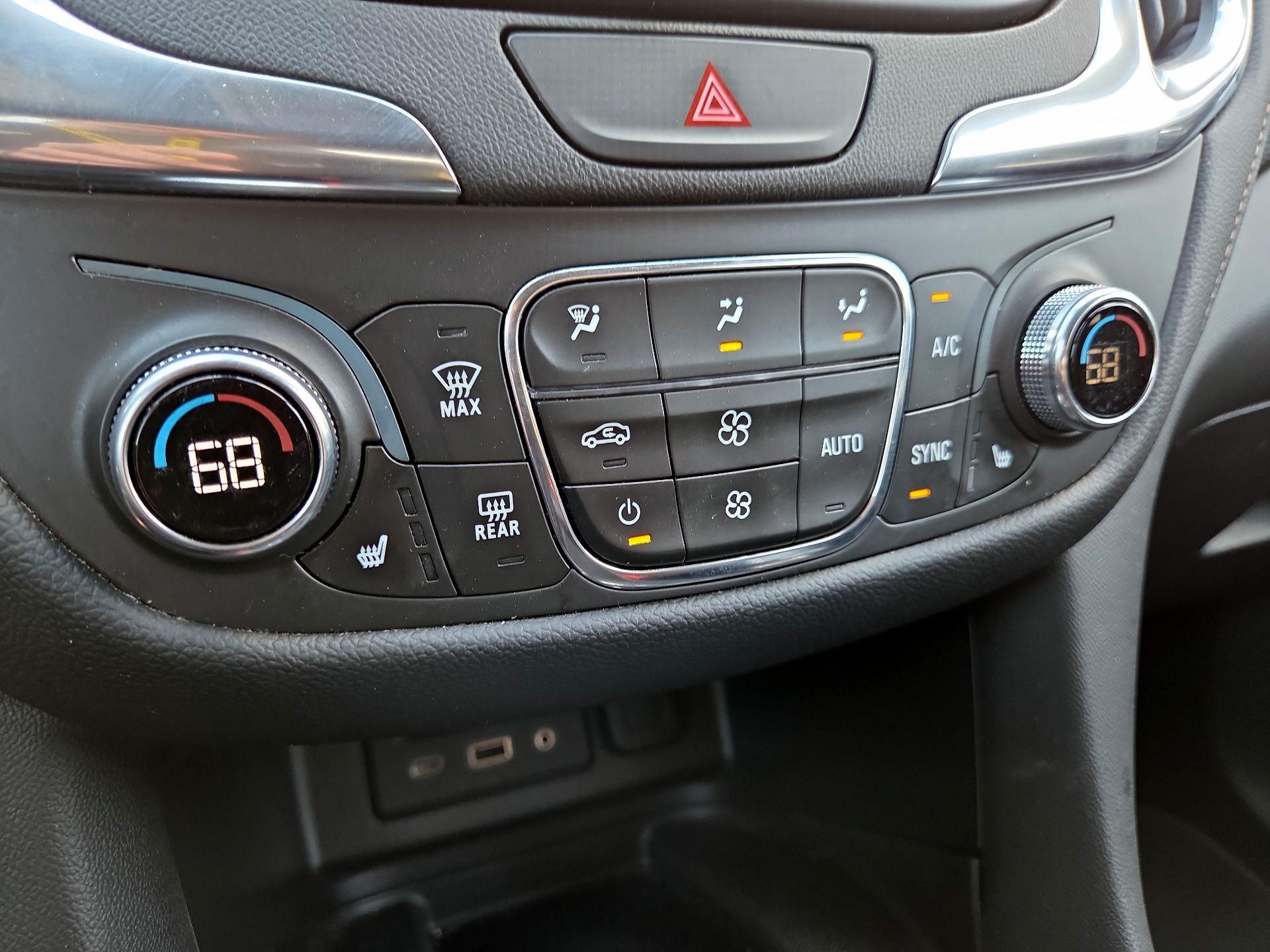 Thumbnail: 2021 Chevrolet Equinox - 16