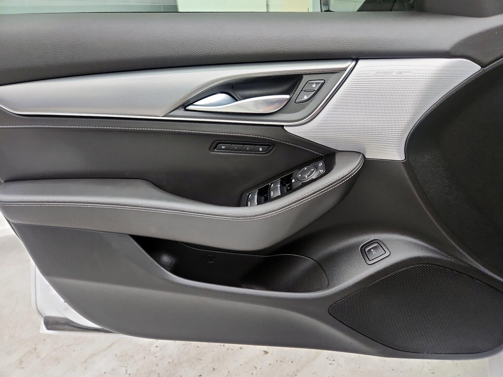 Thumbnail: 2021 Cadillac CT5 - 12