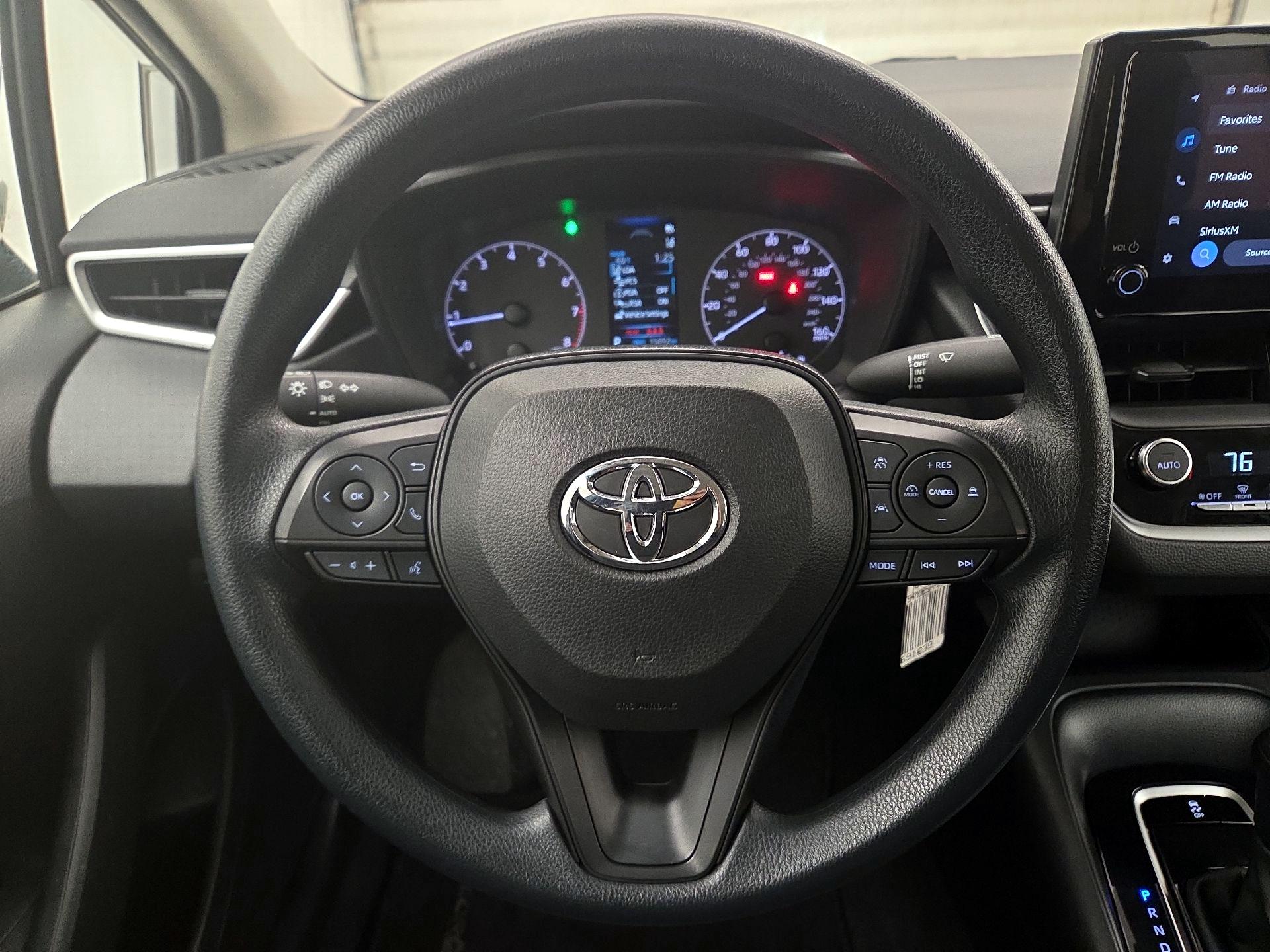 Thumbnail: 2023 Toyota Corolla - 10