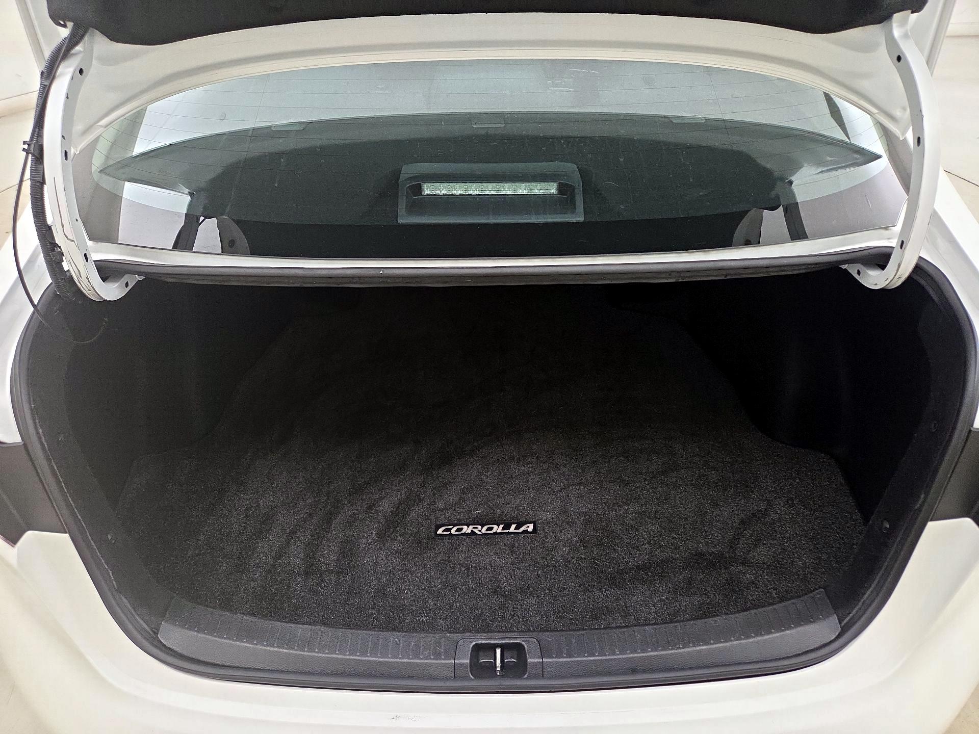 Thumbnail: 2023 Toyota Corolla - 20