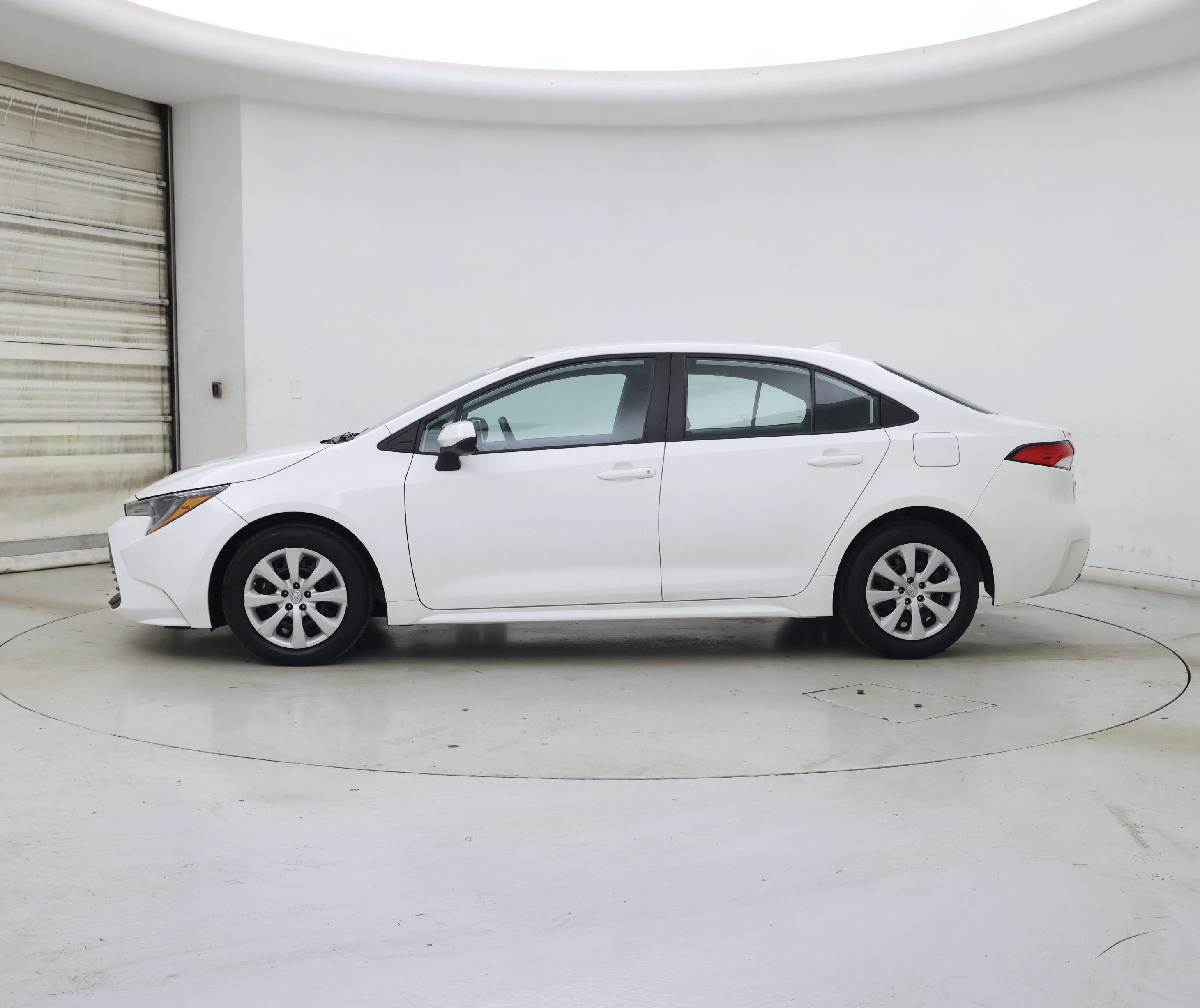 Thumbnail: 2023 Toyota Corolla - 3