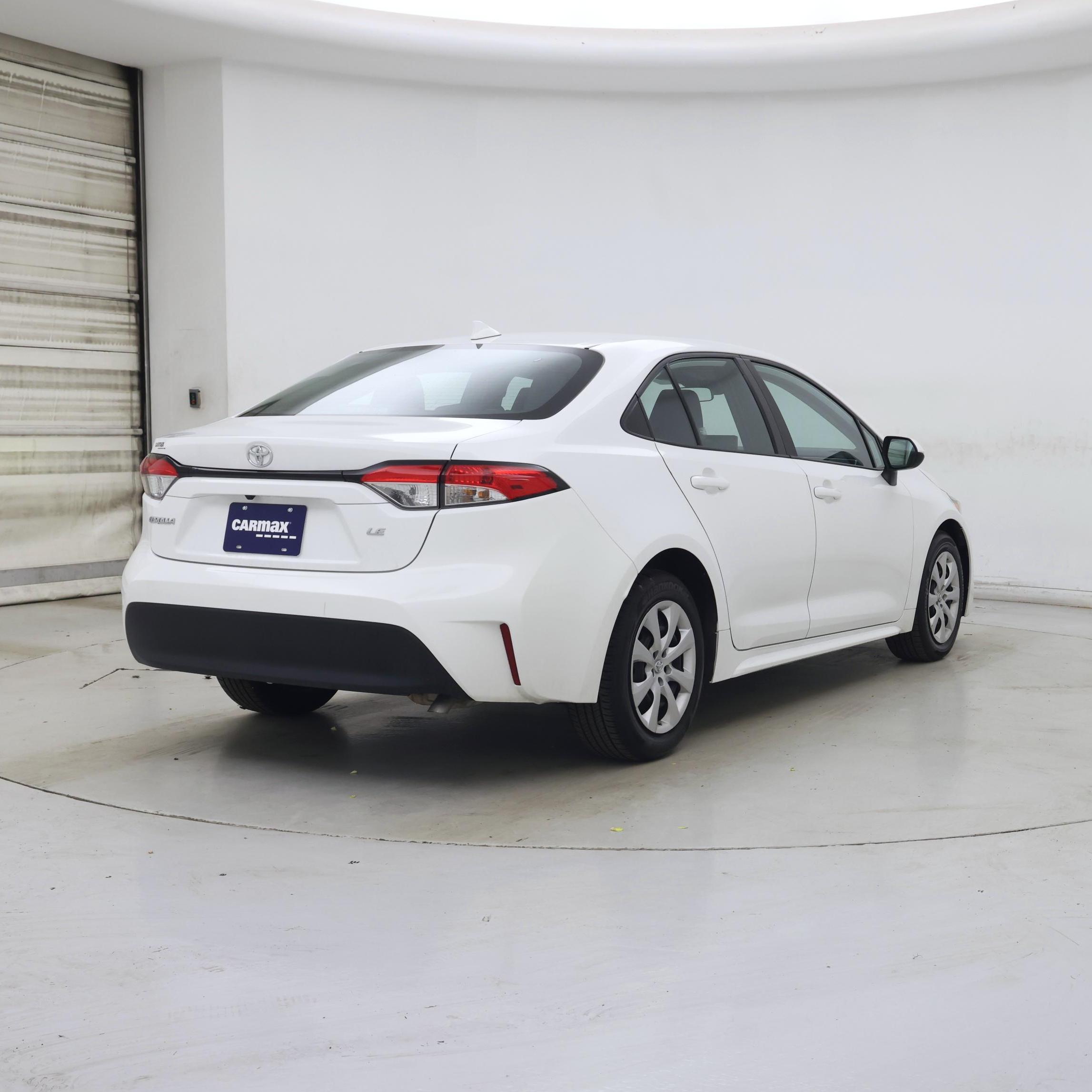 Thumbnail: 2023 Toyota Corolla - 8