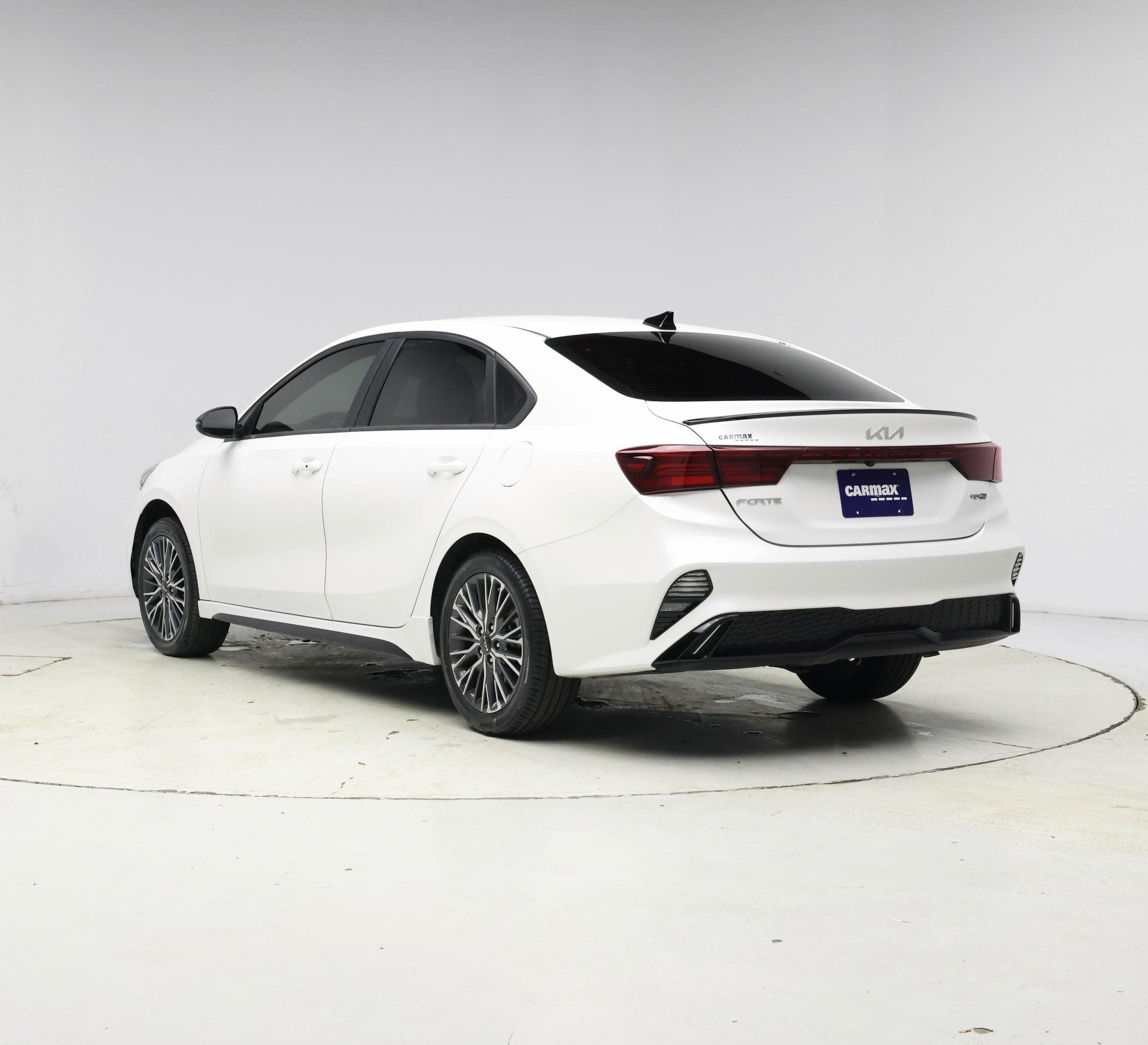 Thumbnail: 2022 Kia Forte - 2