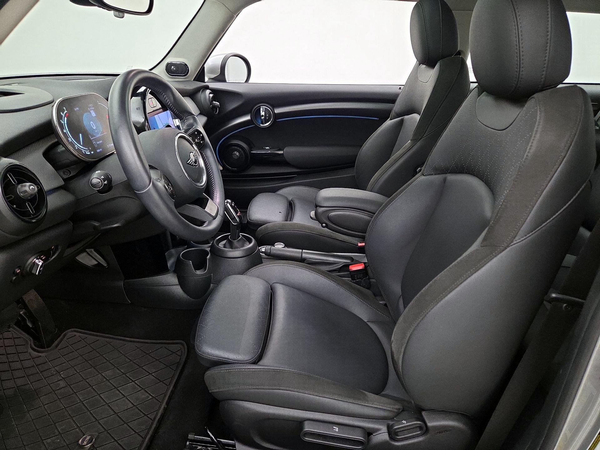 Thumbnail: 2024 MINI Cooper Hardtop - 11