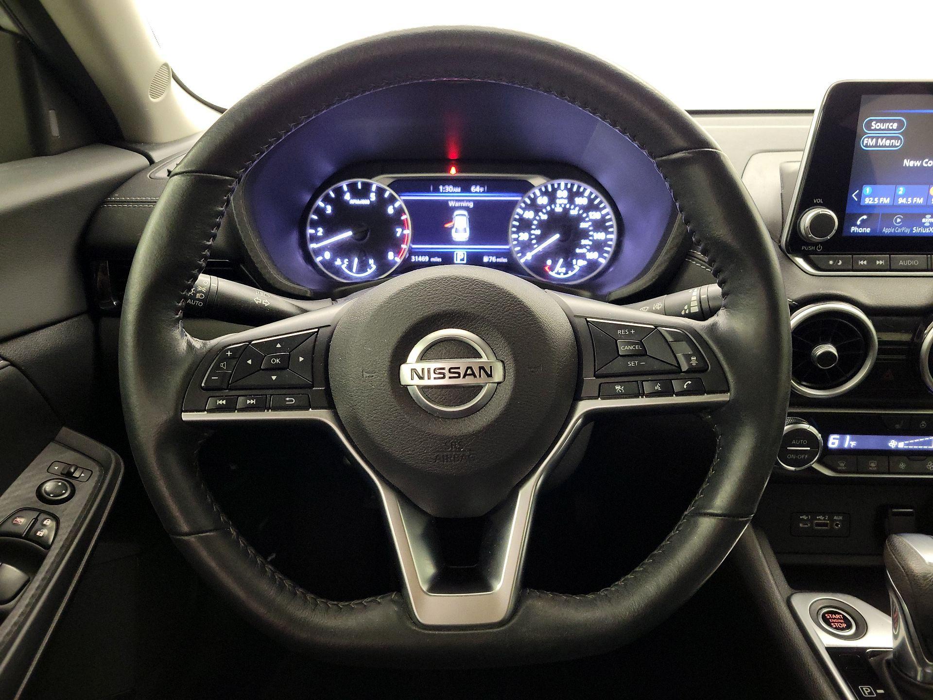Thumbnail: 2022 Nissan Sentra - 10