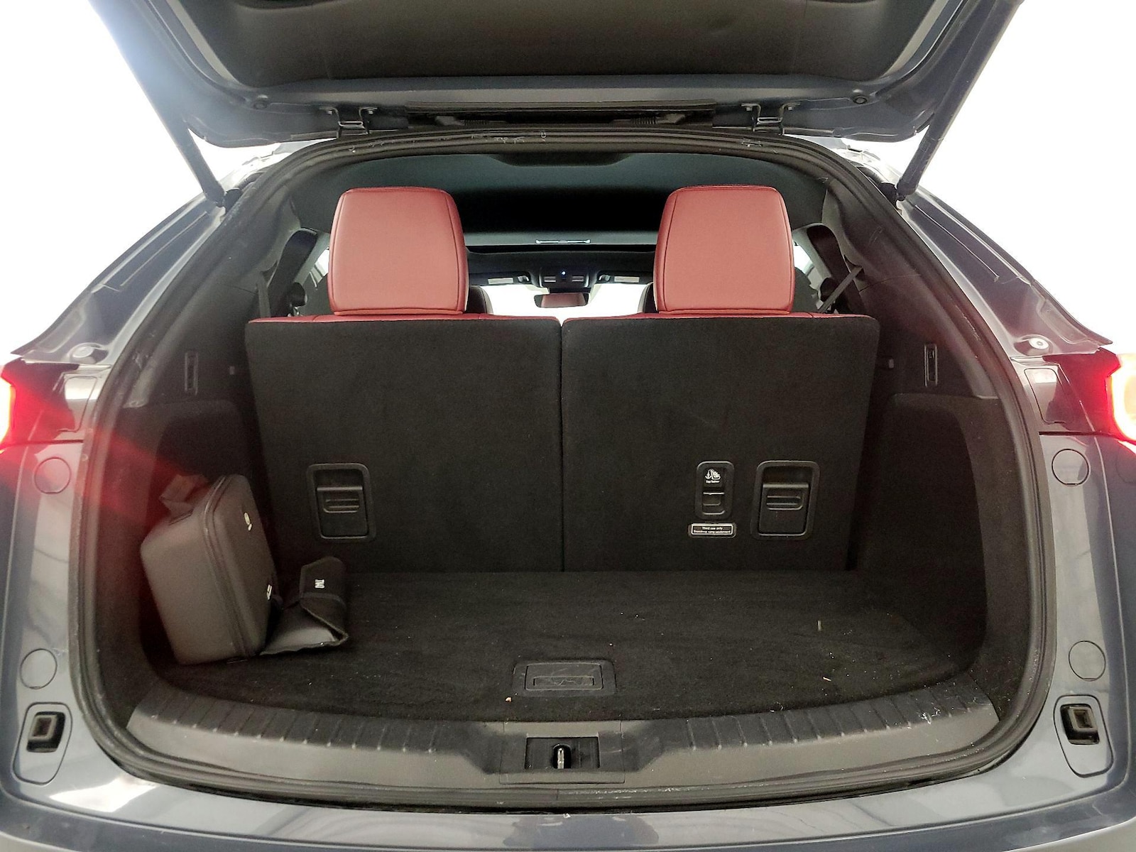 2023 Mazda CX-9 Carbon Edition - Photo 23