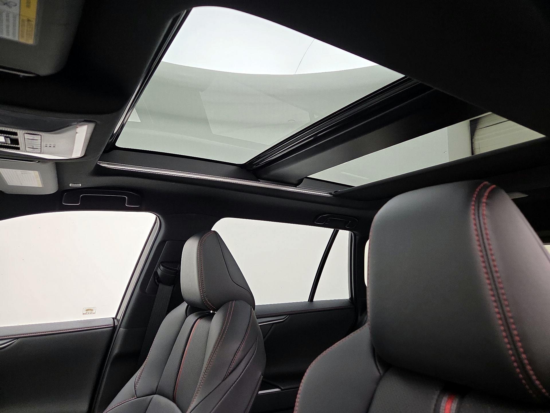 Thumbnail: 2025 Toyota RAV4 - 20