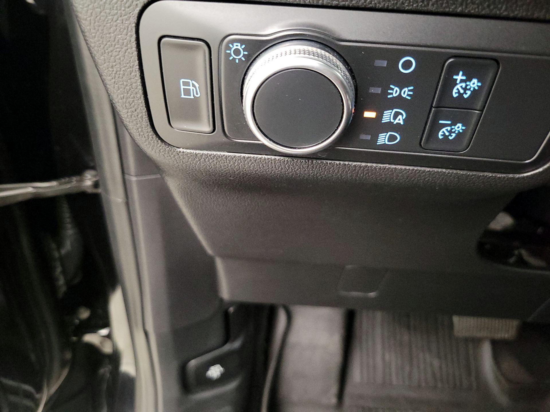 Thumbnail: 2020 Ford Escape - 13