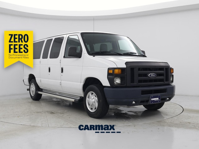 White 2014 Ford E-Series E-150 XL Passenger Van Van Rear-Wheel Drive Automatic