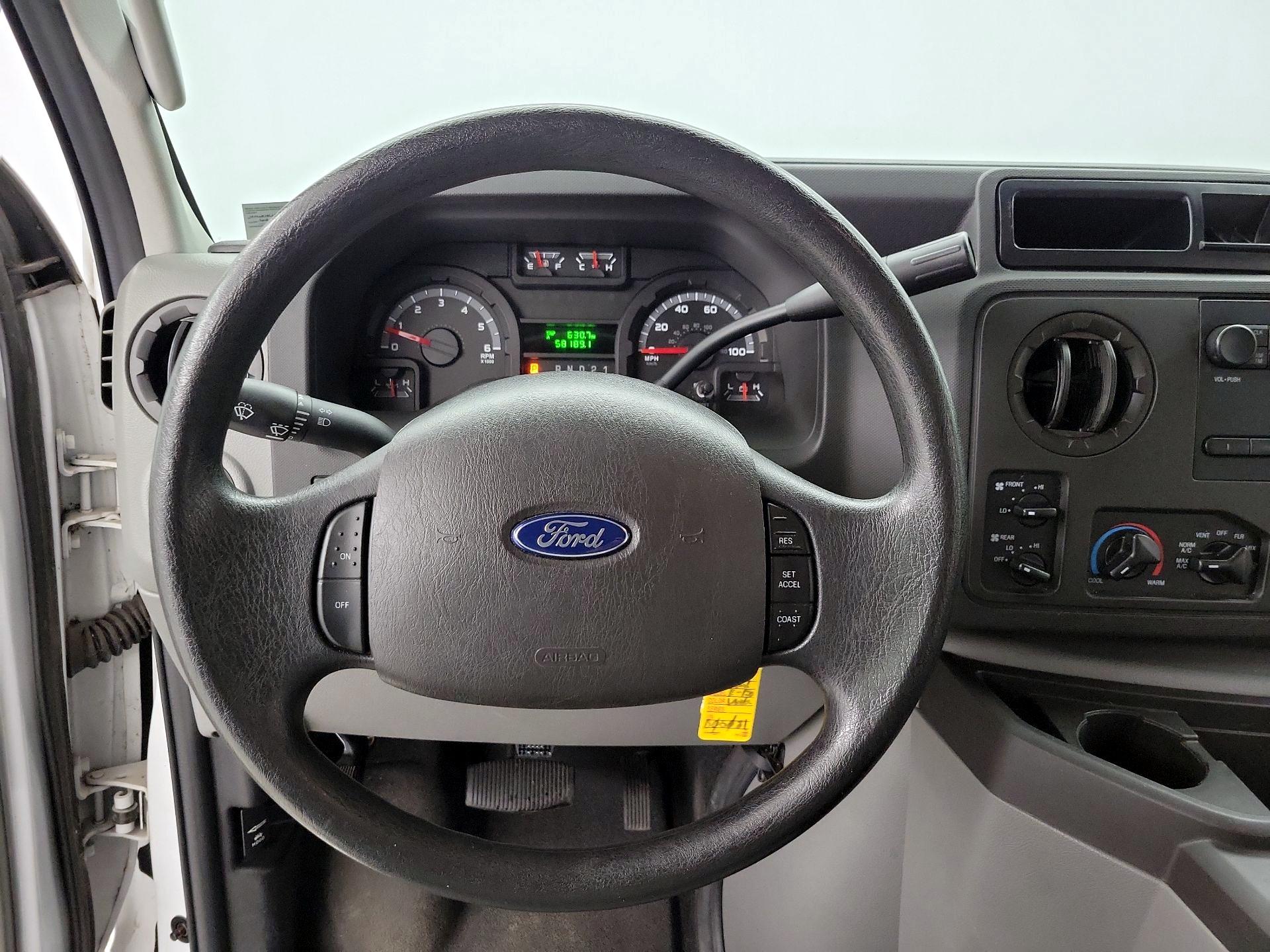 Thumbnail: 2014 Ford Econoline - 10