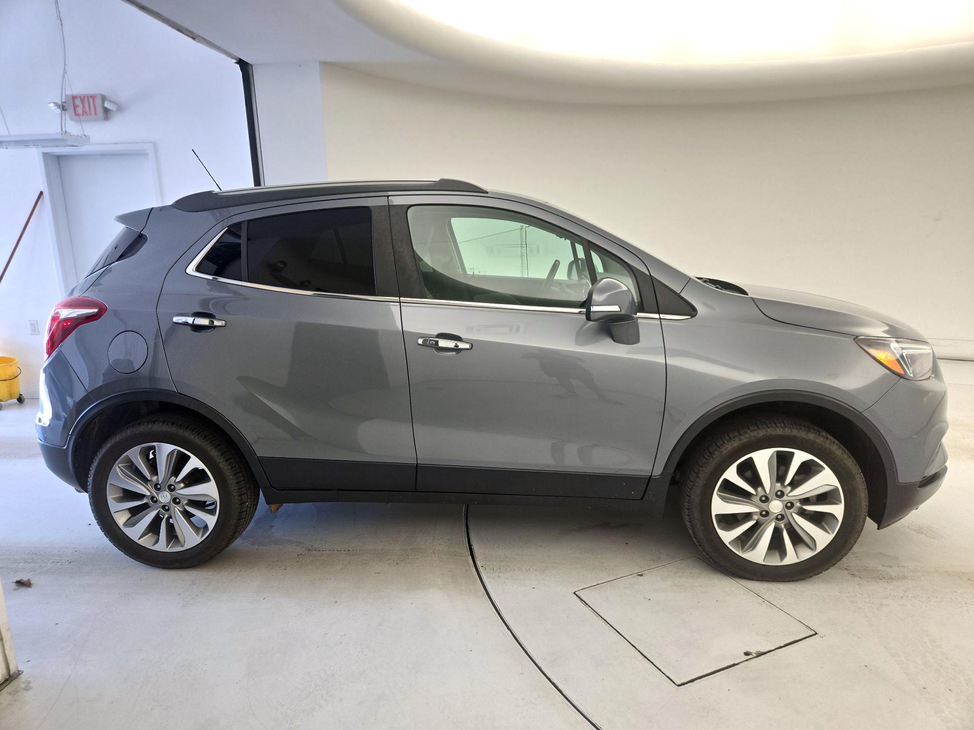 Thumbnail: 2019 Buick Encore - 4