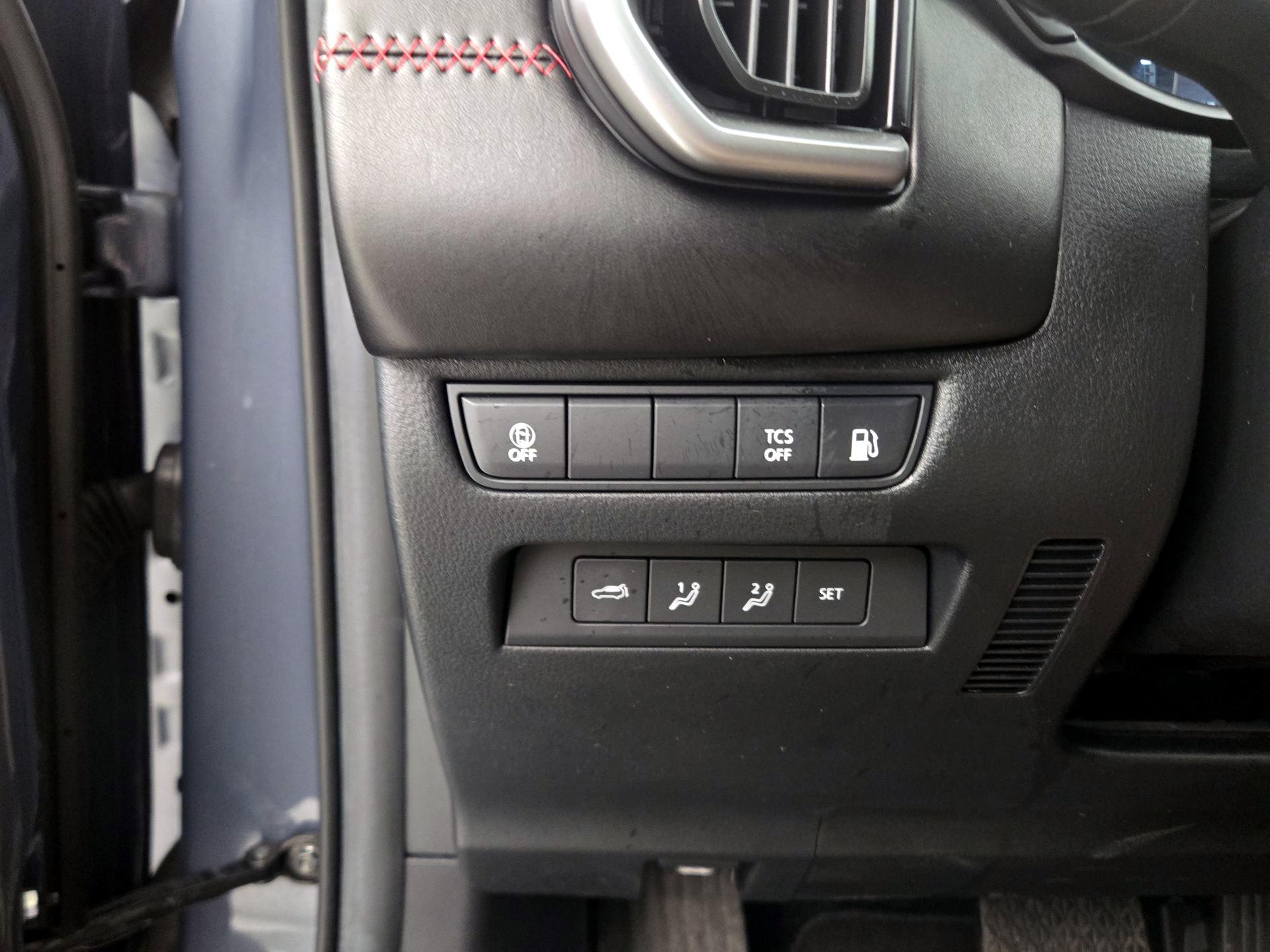 Thumbnail: 2025 Mazda CX-50 - 13