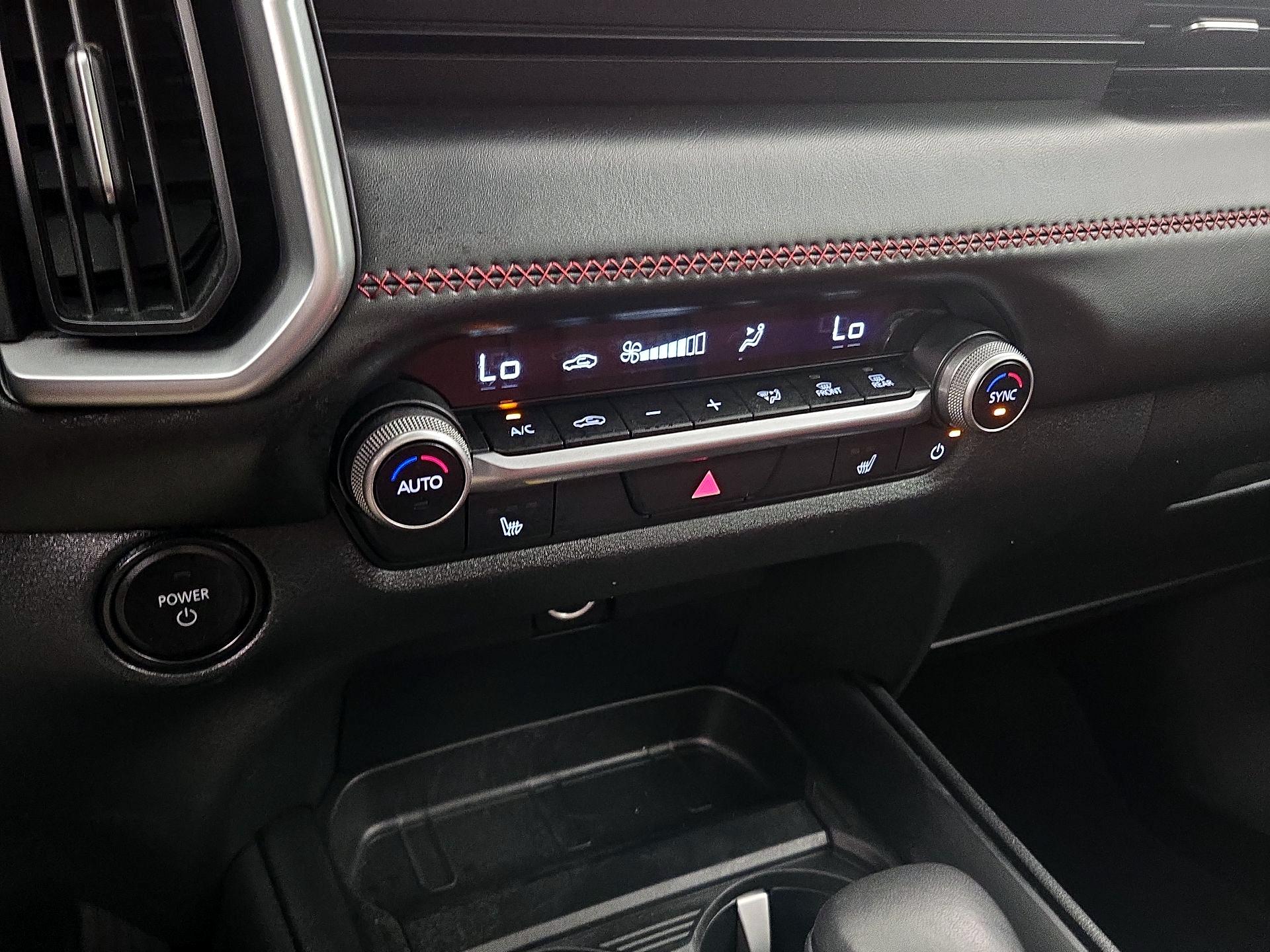 Thumbnail: 2025 Mazda CX-50 - 17