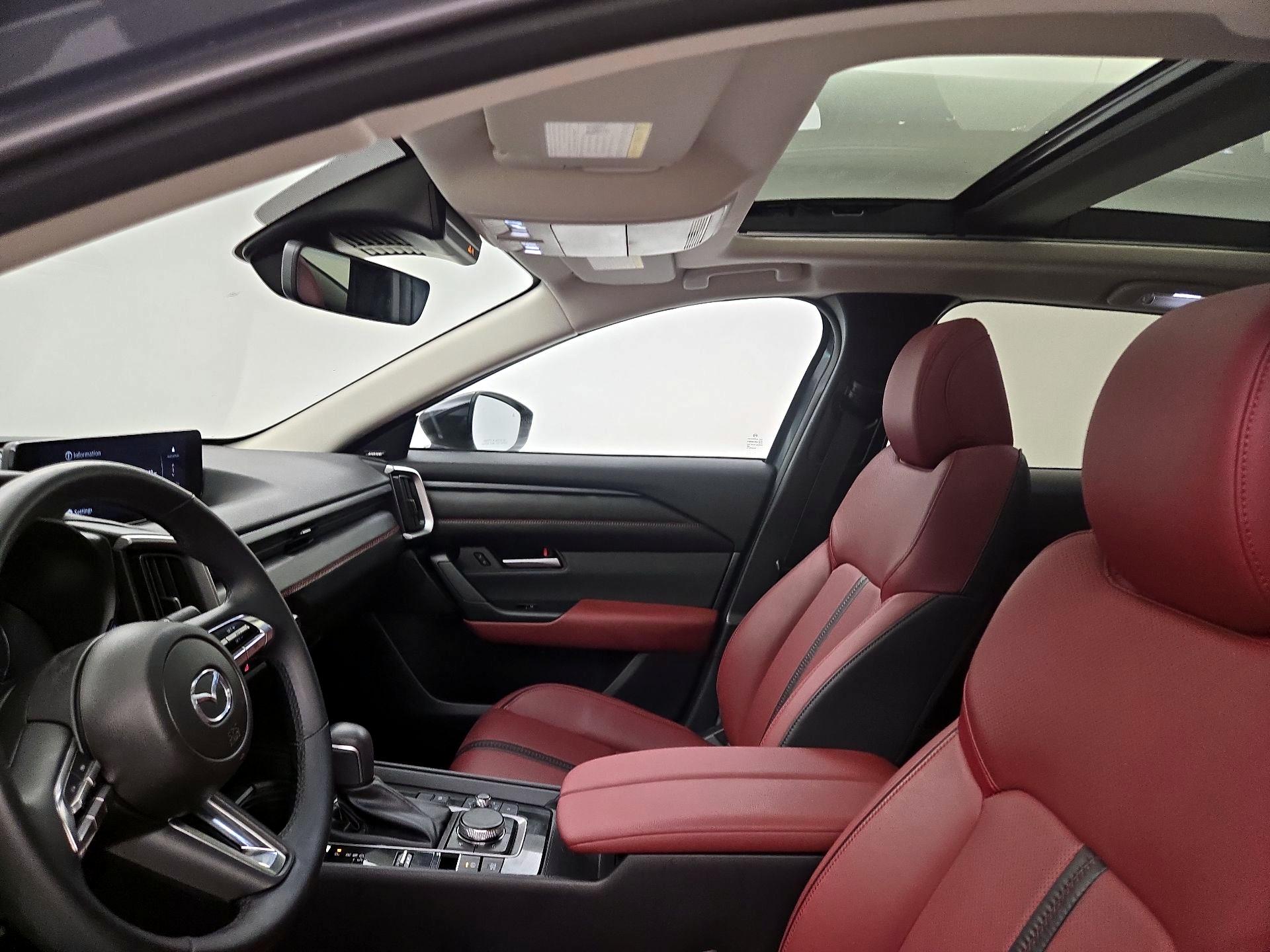 Thumbnail: 2025 Mazda CX-50 - 20