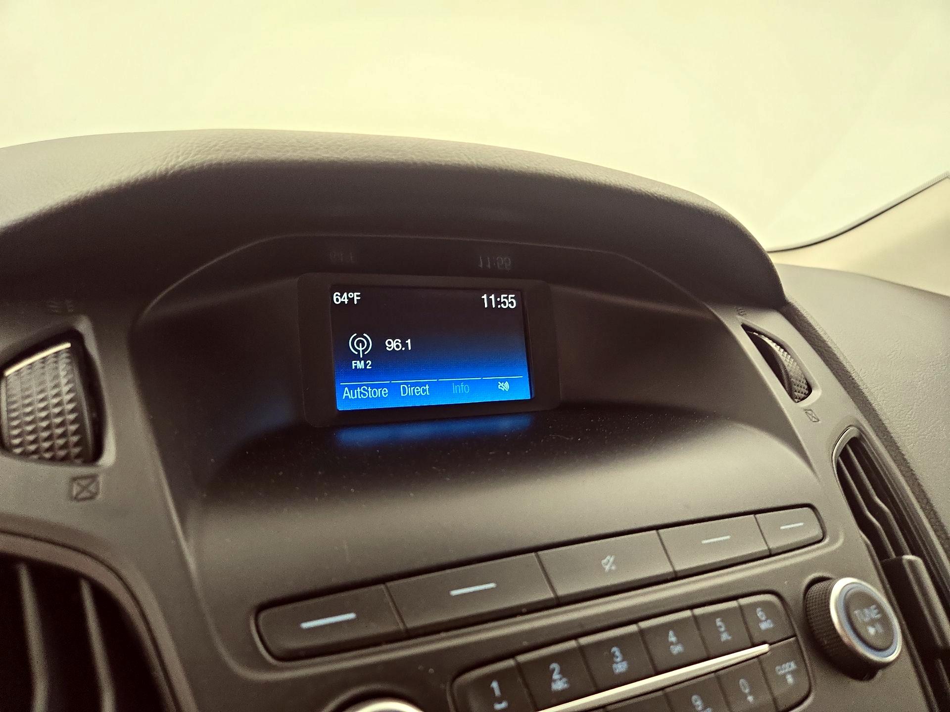 Thumbnail: 2018 Ford Focus - 15