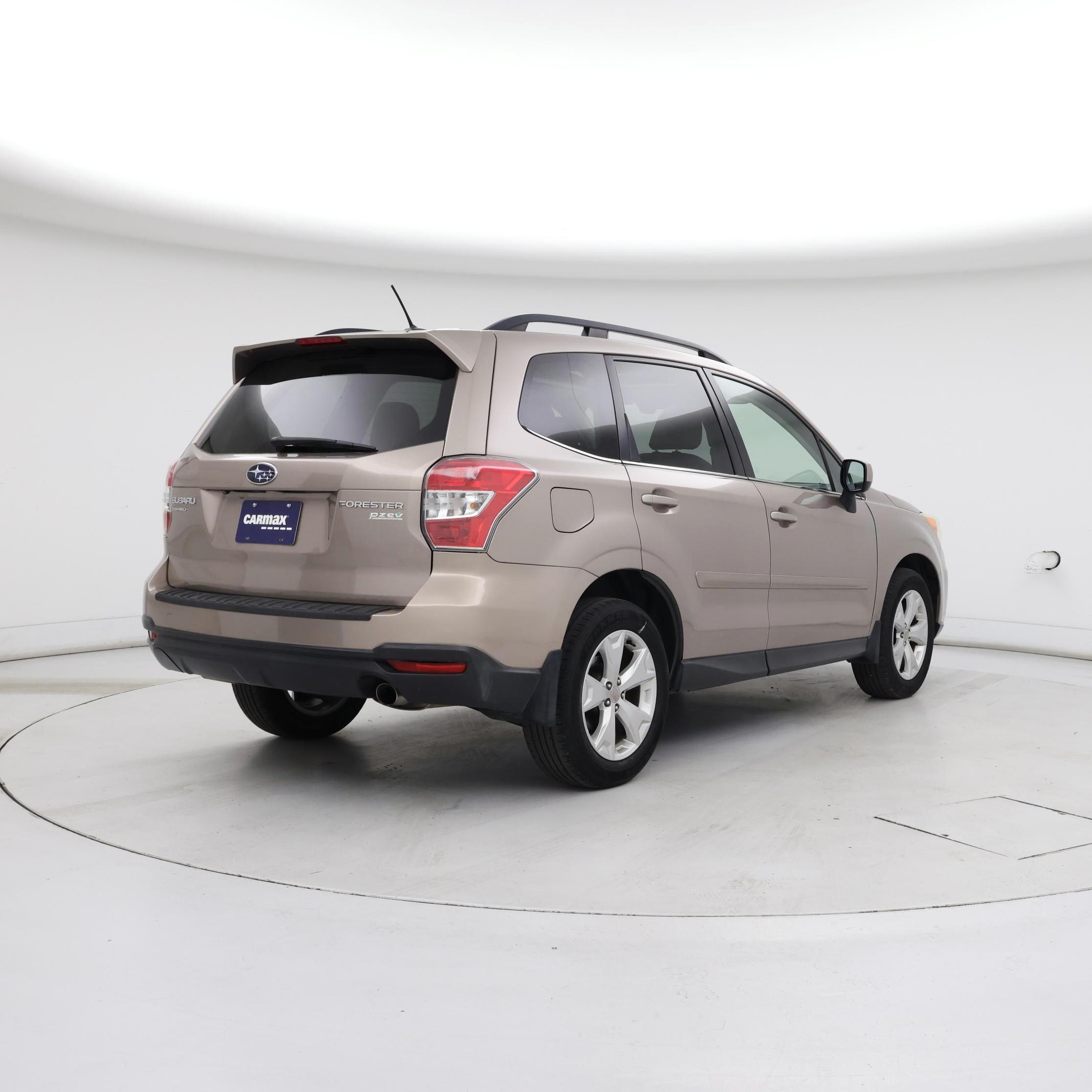 Thumbnail: 2015 Subaru Forester - 8