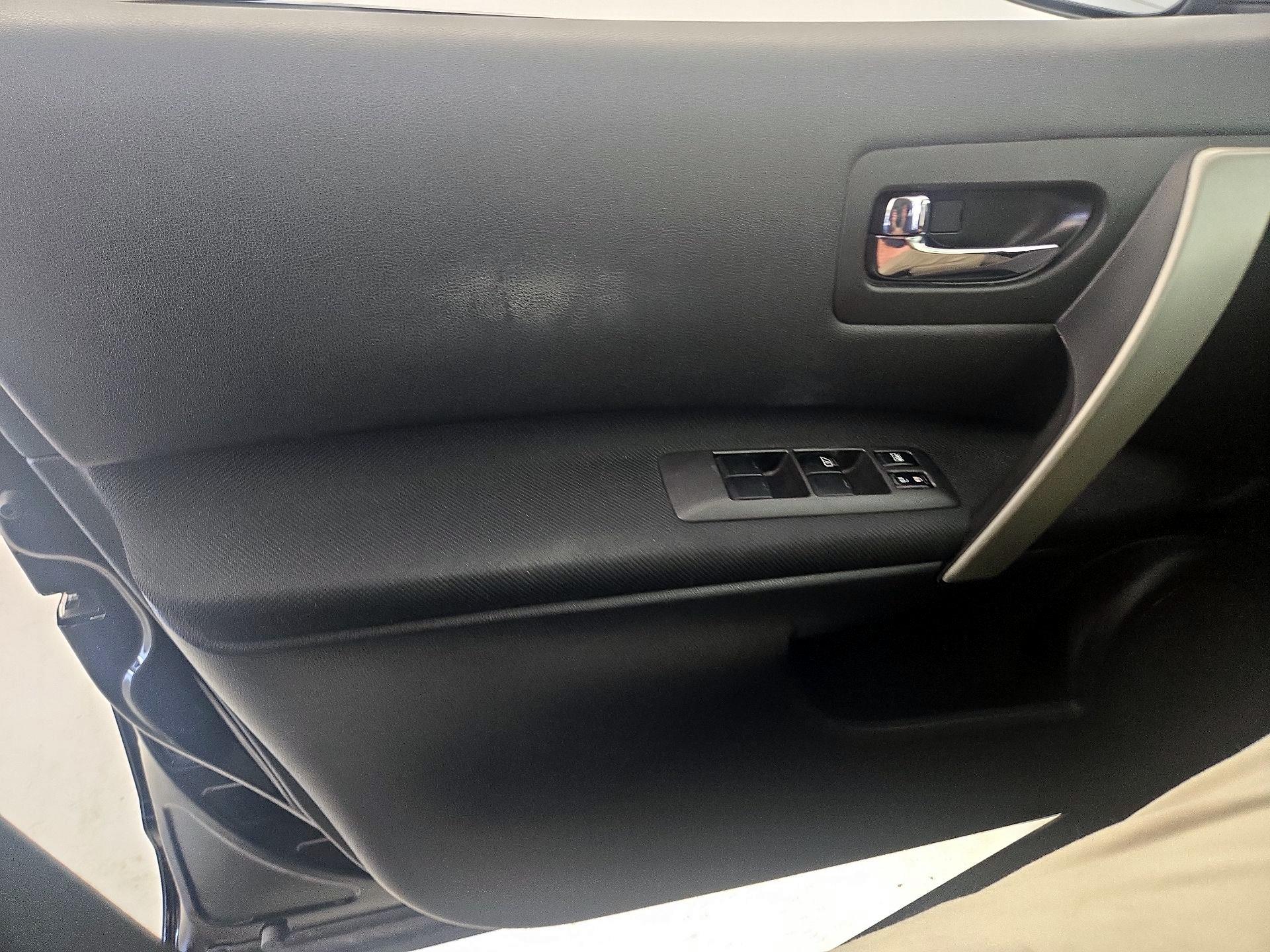 Thumbnail: 2015 Nissan Rogue - 10
